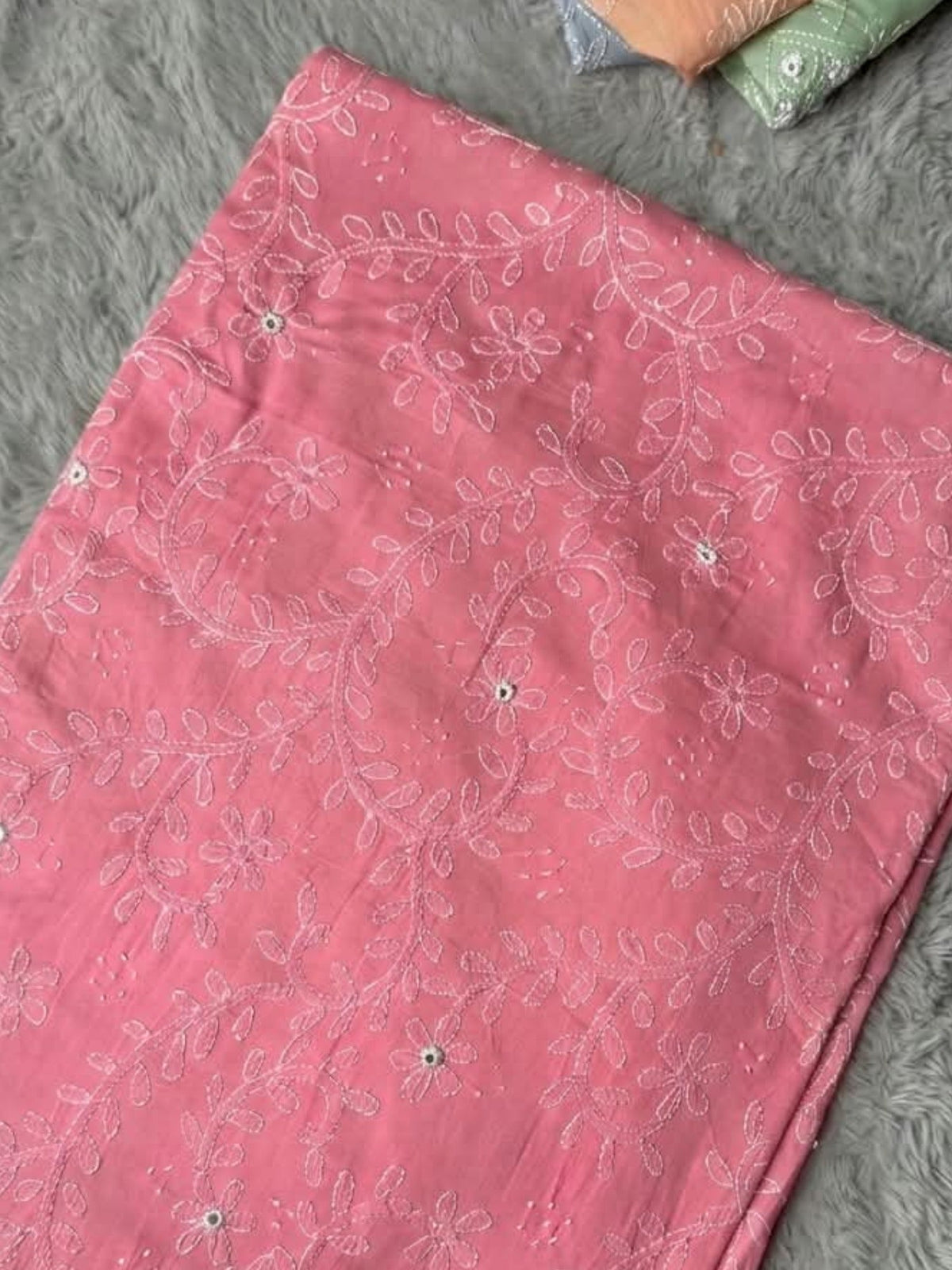 Pink-Fehm Lawn Embroidered Unstitched Shirt