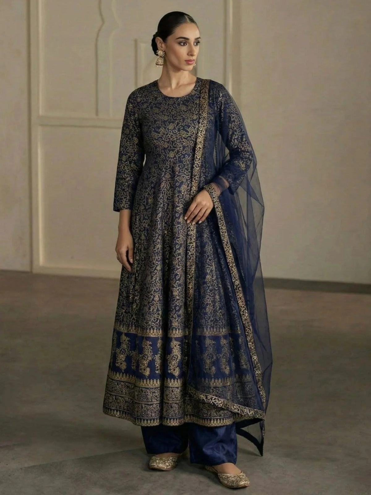 Blue-Libas-e-Khas Kattan Silk Printed Maxi-Shehnai