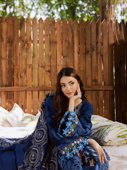 Parishay Winterwood Tales Khaddar Embroidered Unstitched 3-Piece Suit- WW - 02