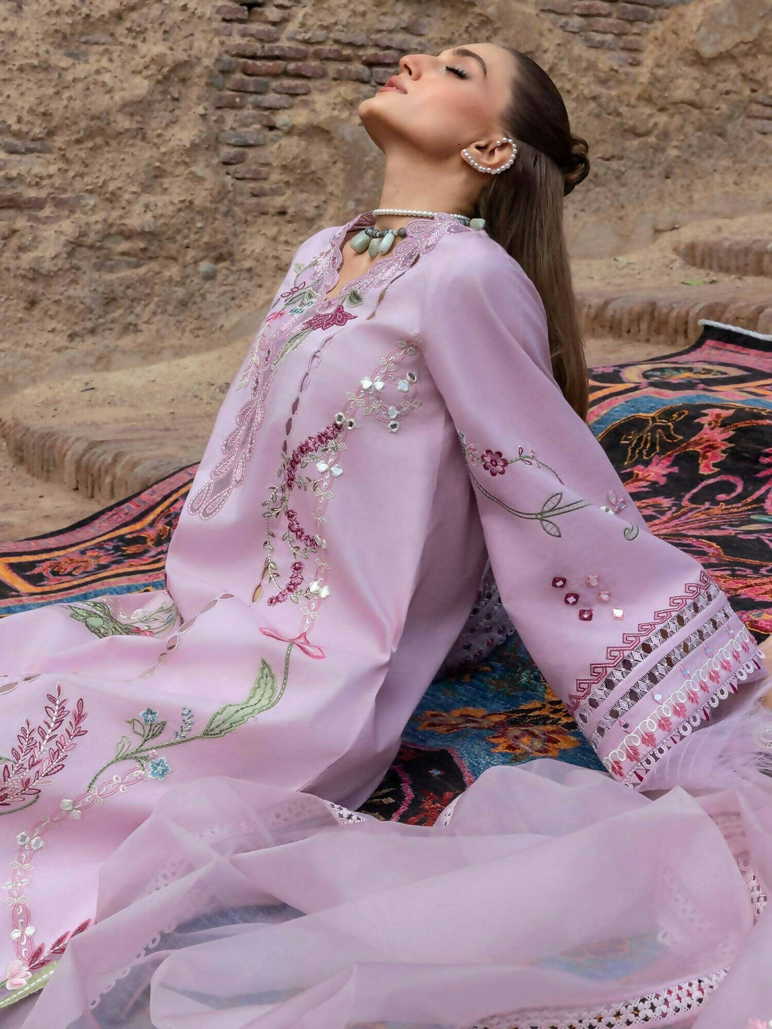 Crimson Tasawar Lawn Embroidered Unstitched 3-Piece Suit-Mirror Garden-D3B