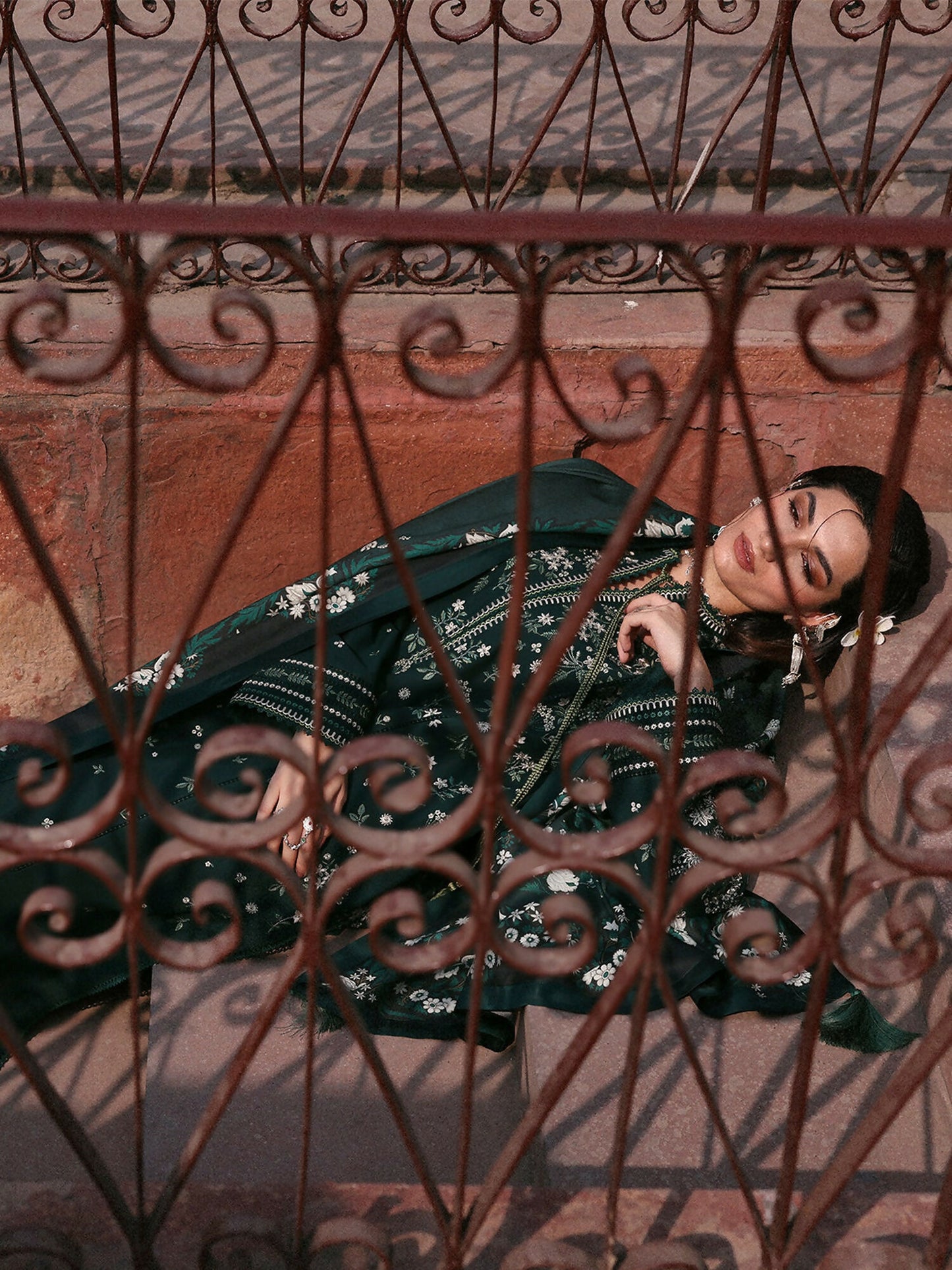 Jugnu By Hussain Rehar Khaddar'25 Embroidered Unstitched 3-Piece Suit-Bita