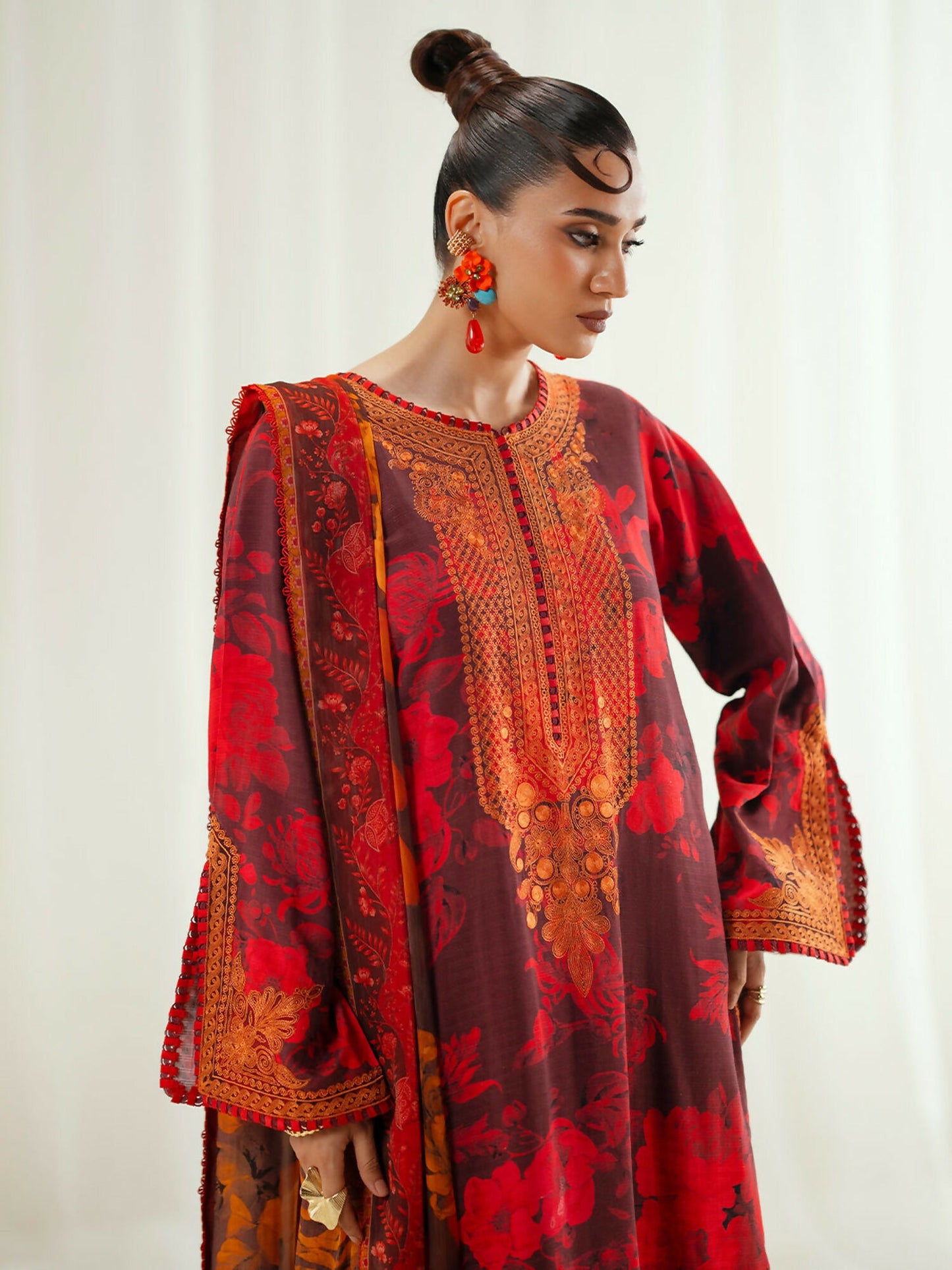 Binilyas Eres Bonita Viscose Embroidered Stitched 3-Piece Suit-1106-A