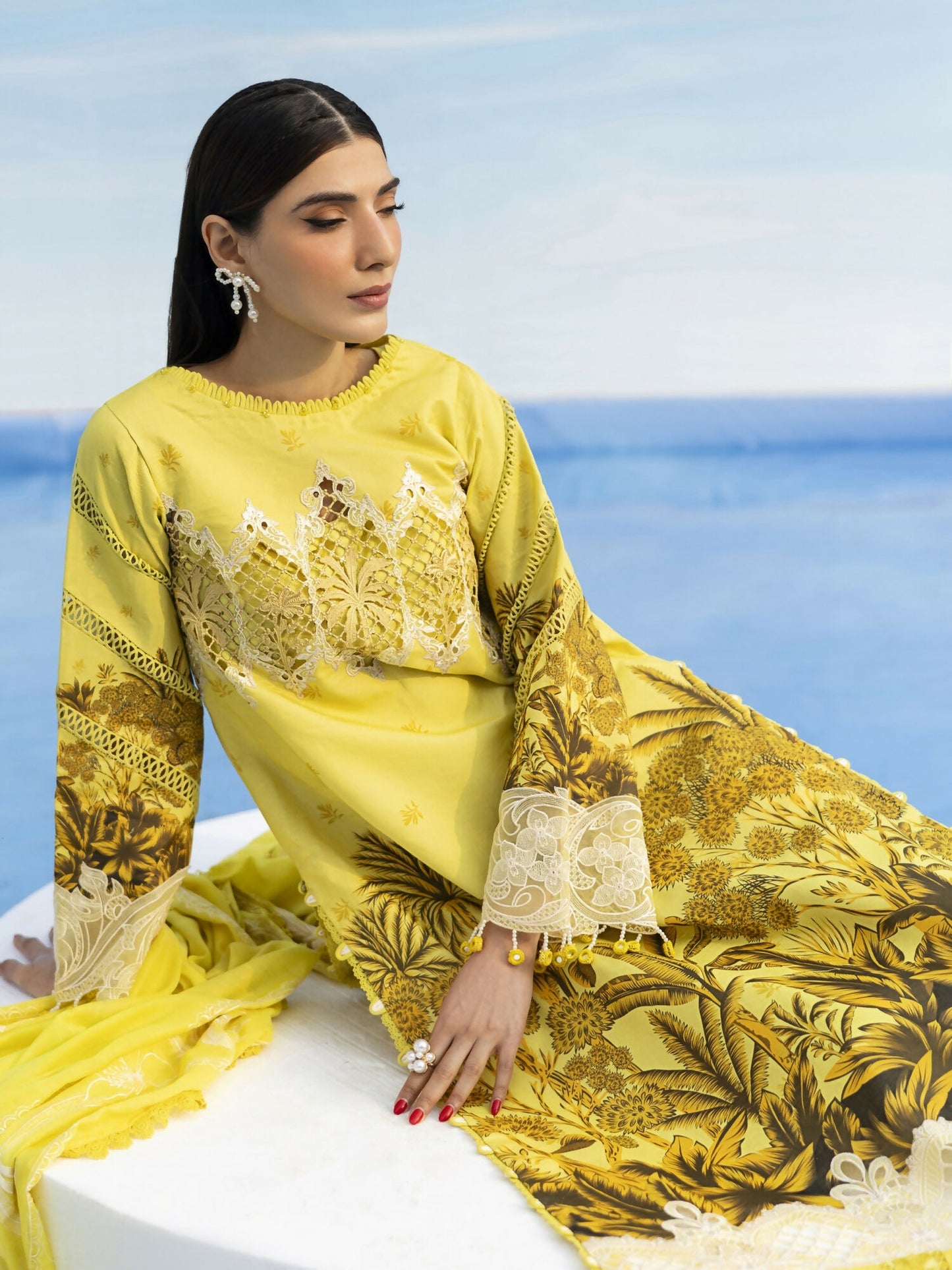 Parishay Ivy Bloom'26 Lawn Embroidered Unstitched 3-Piece Suit-IB-15