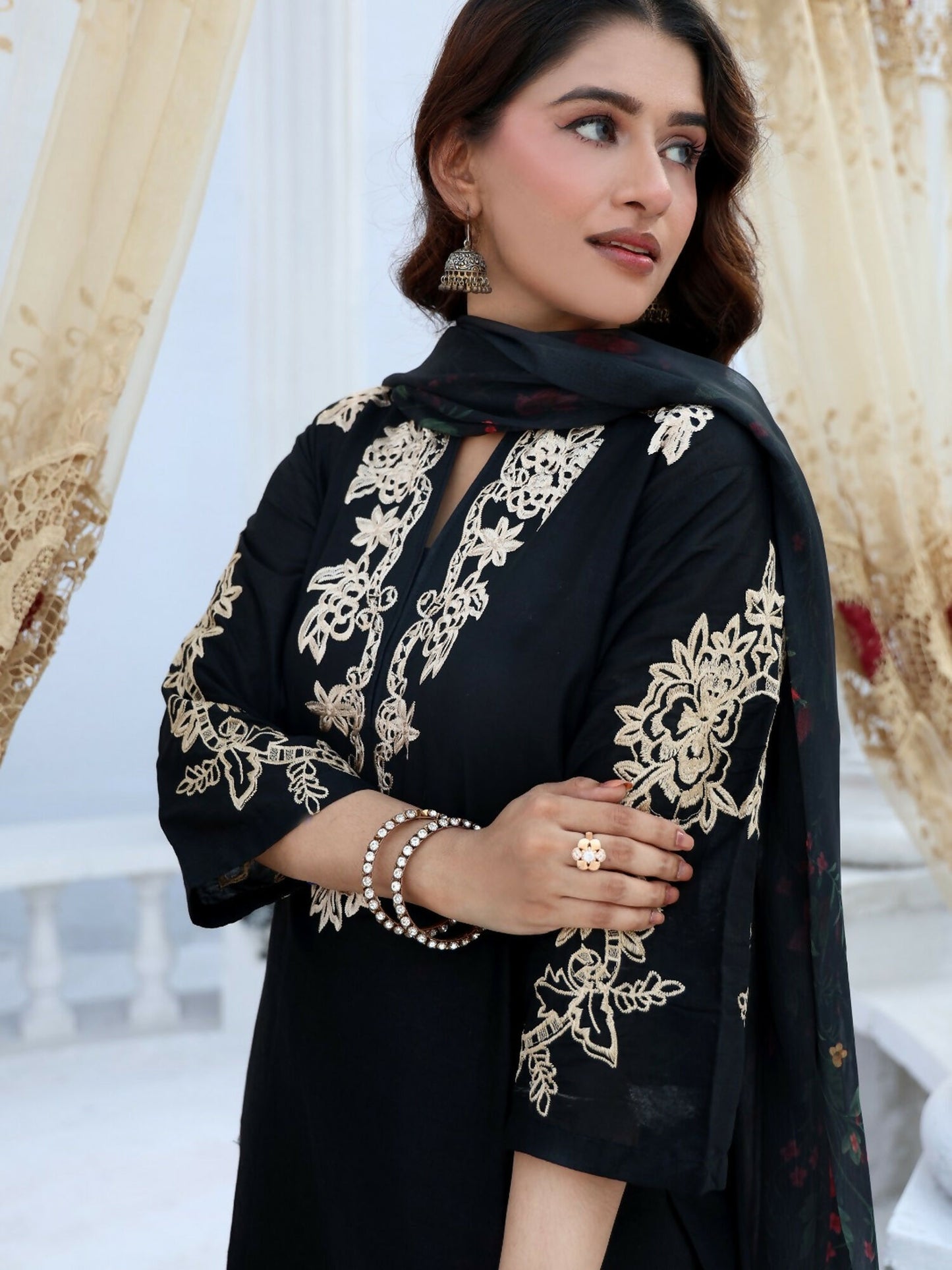 RB Pret & Couture Linen Embroidered Stitched 3-Piece Suit-06