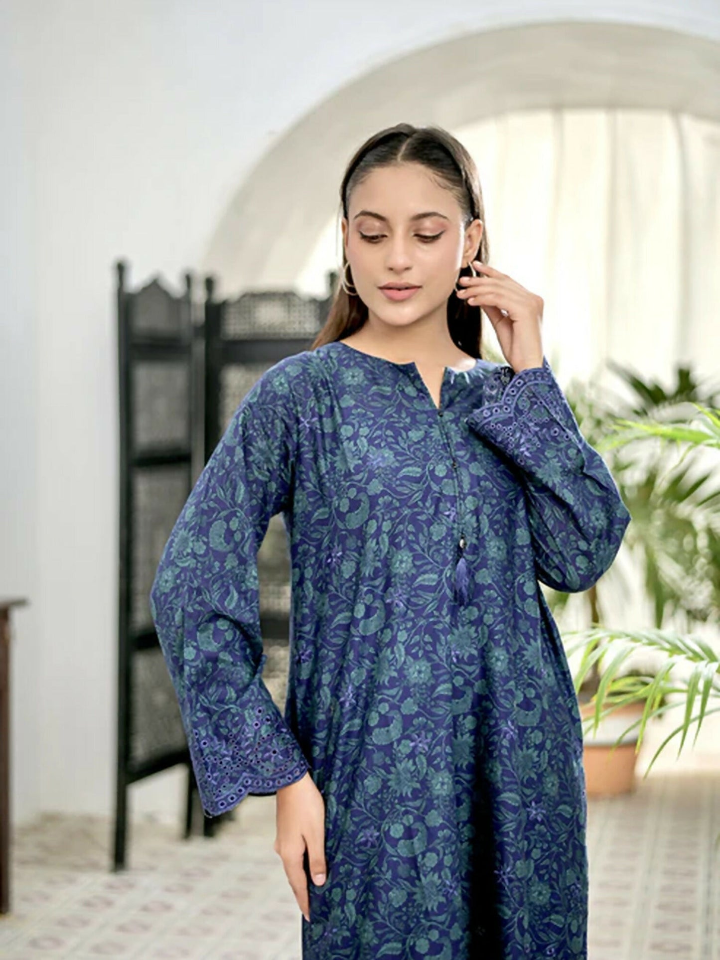MAK Fashion Lawn Embroidered Co-Ord Set-Claret