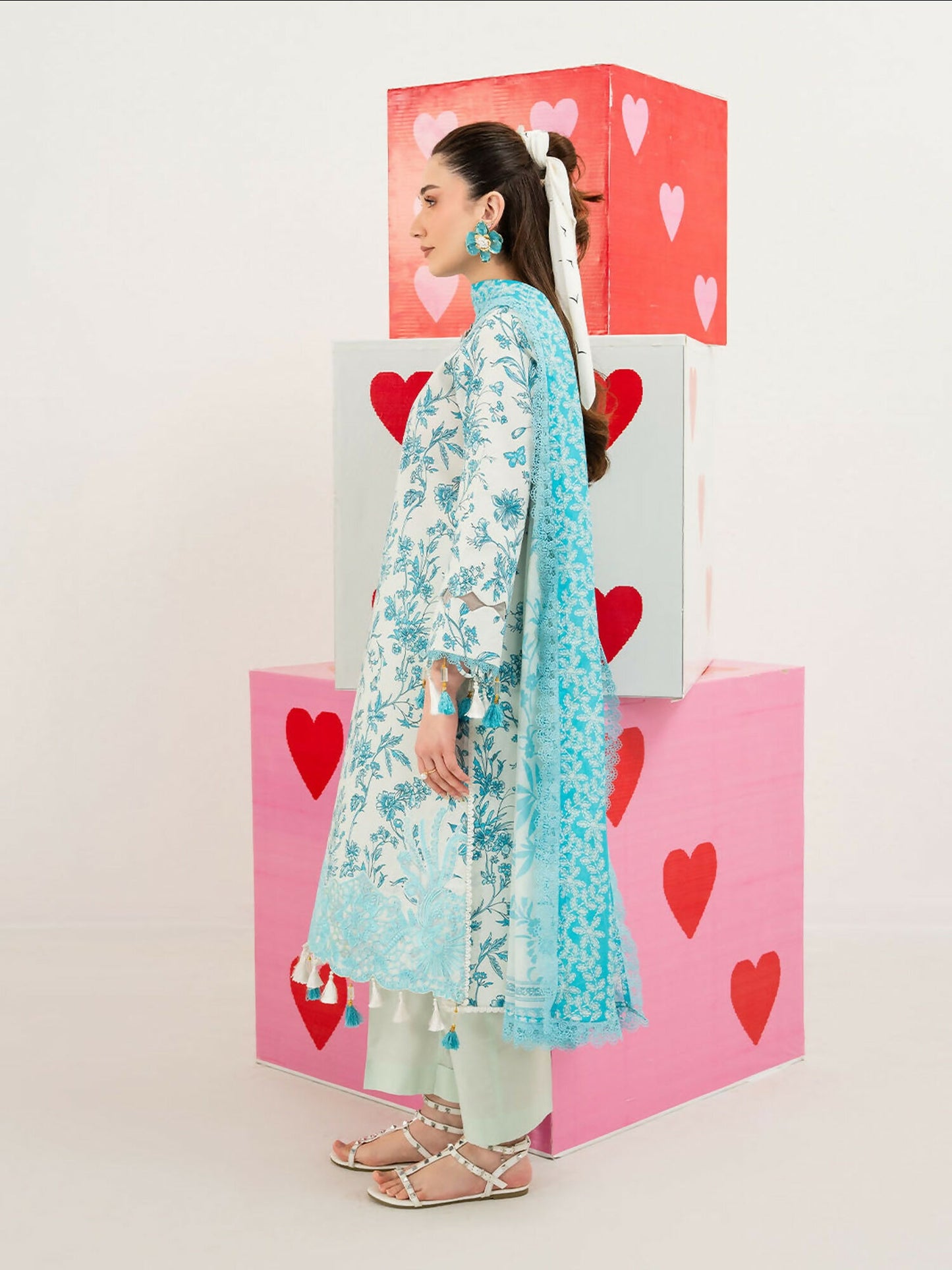 Mahnur Anaya Lawn Vol-1 Embroidered Unstitched 3-Piece Suit-ANA-014