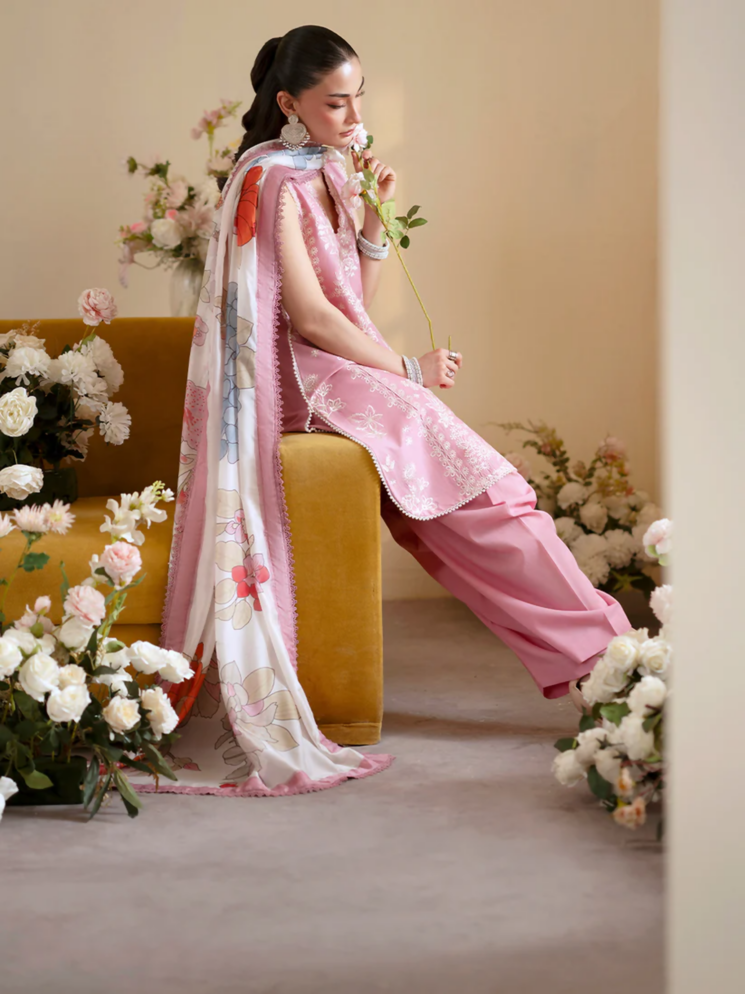 Mahnur Ember Lawn Embroidered Stitched 3-Piece Suit-EM-007