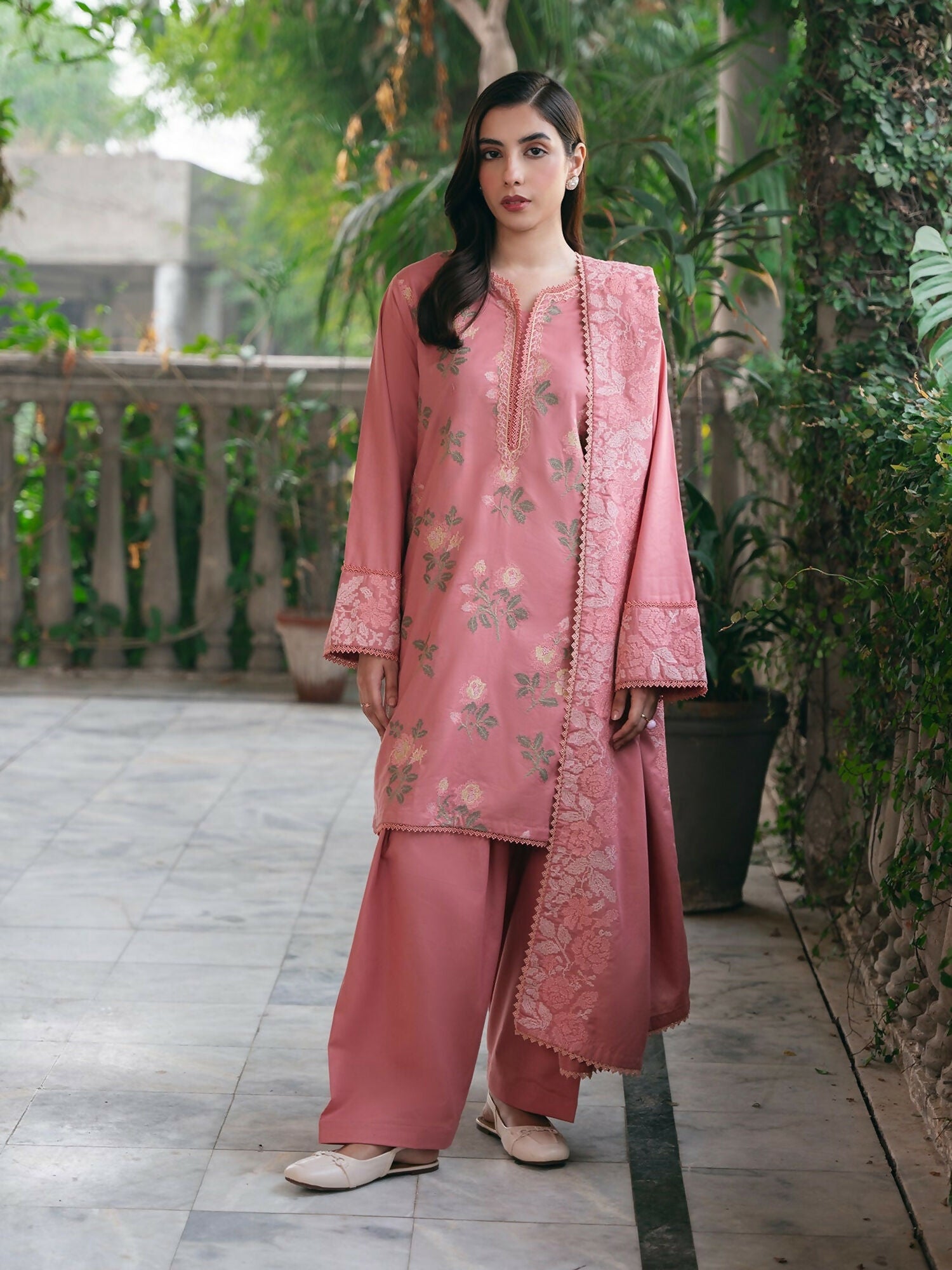 Mannat Clothing Winter-Essentials Khaddar Embroidered Stitched Suit-Arq