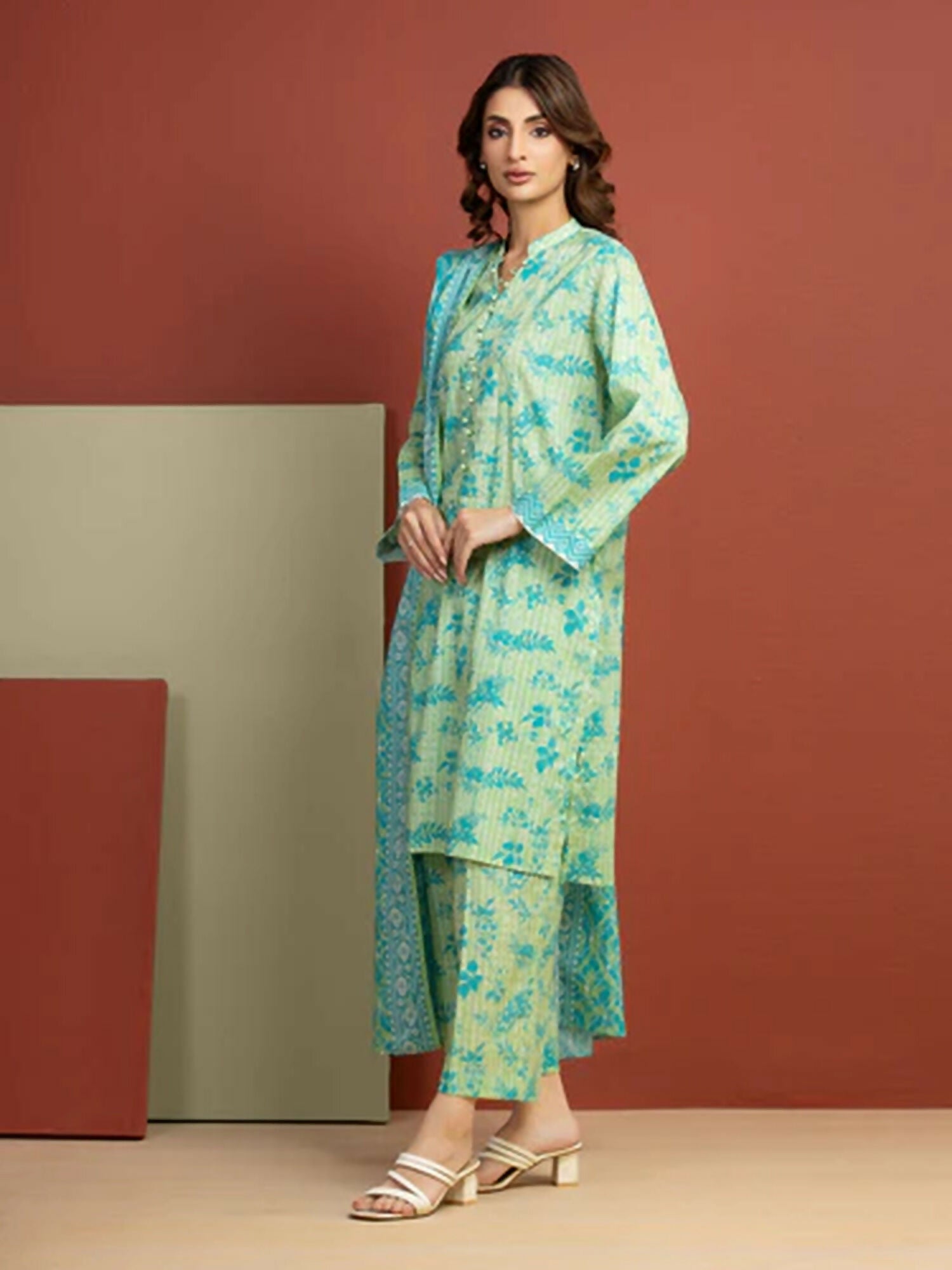 Edenrobe Allure Summer Lawn Printed Unstitched 3-Piece Suit-EWU5A1-35299