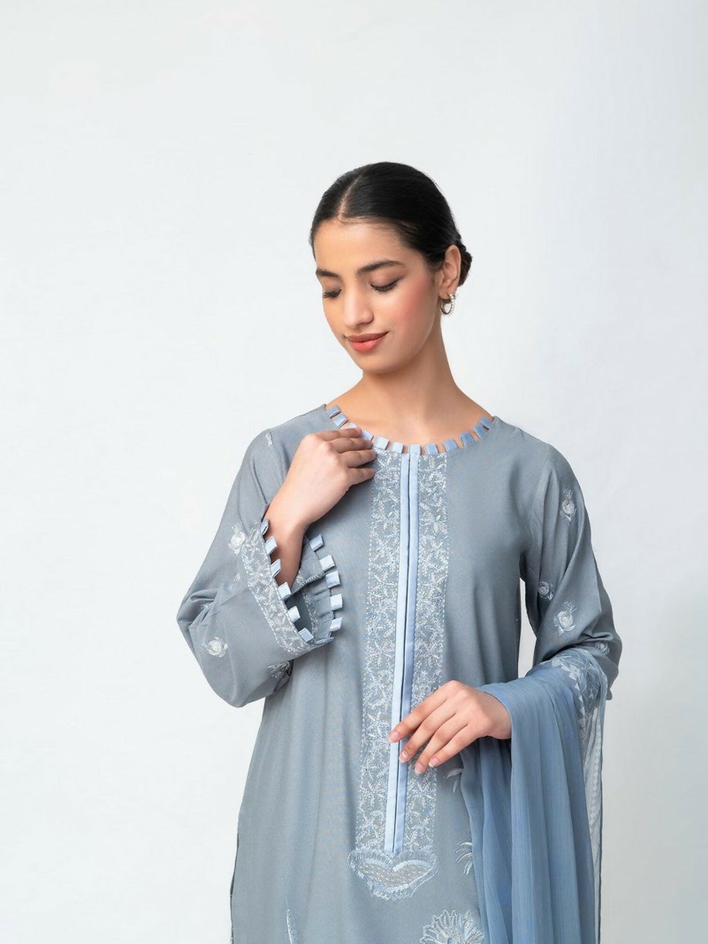 Imran Aftab Maya Winter Karandi Embroidered Unstitched 3-Piece Suit-IAKC-UF-27