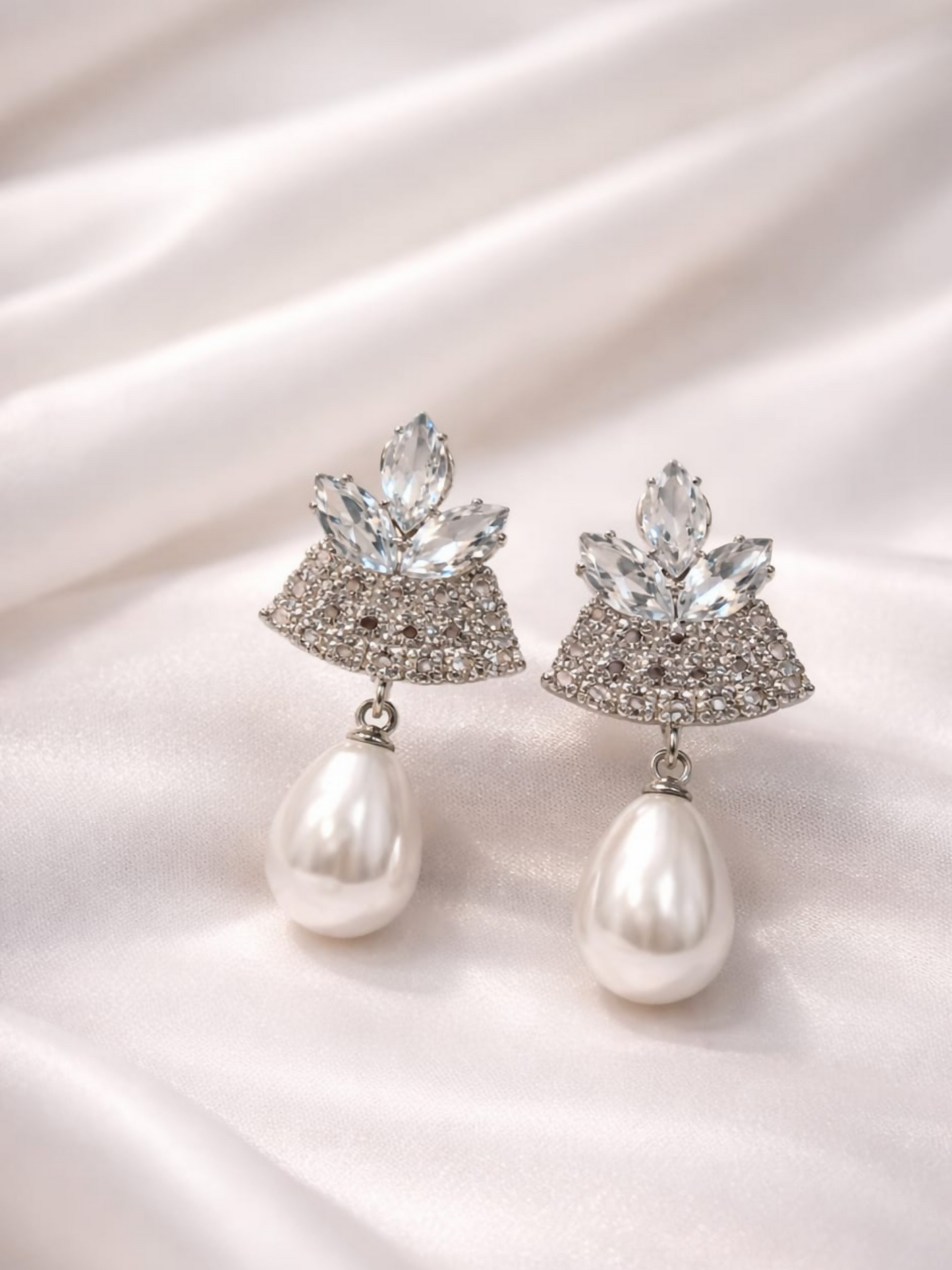 Durwaj's Drop Earrings-DW-047