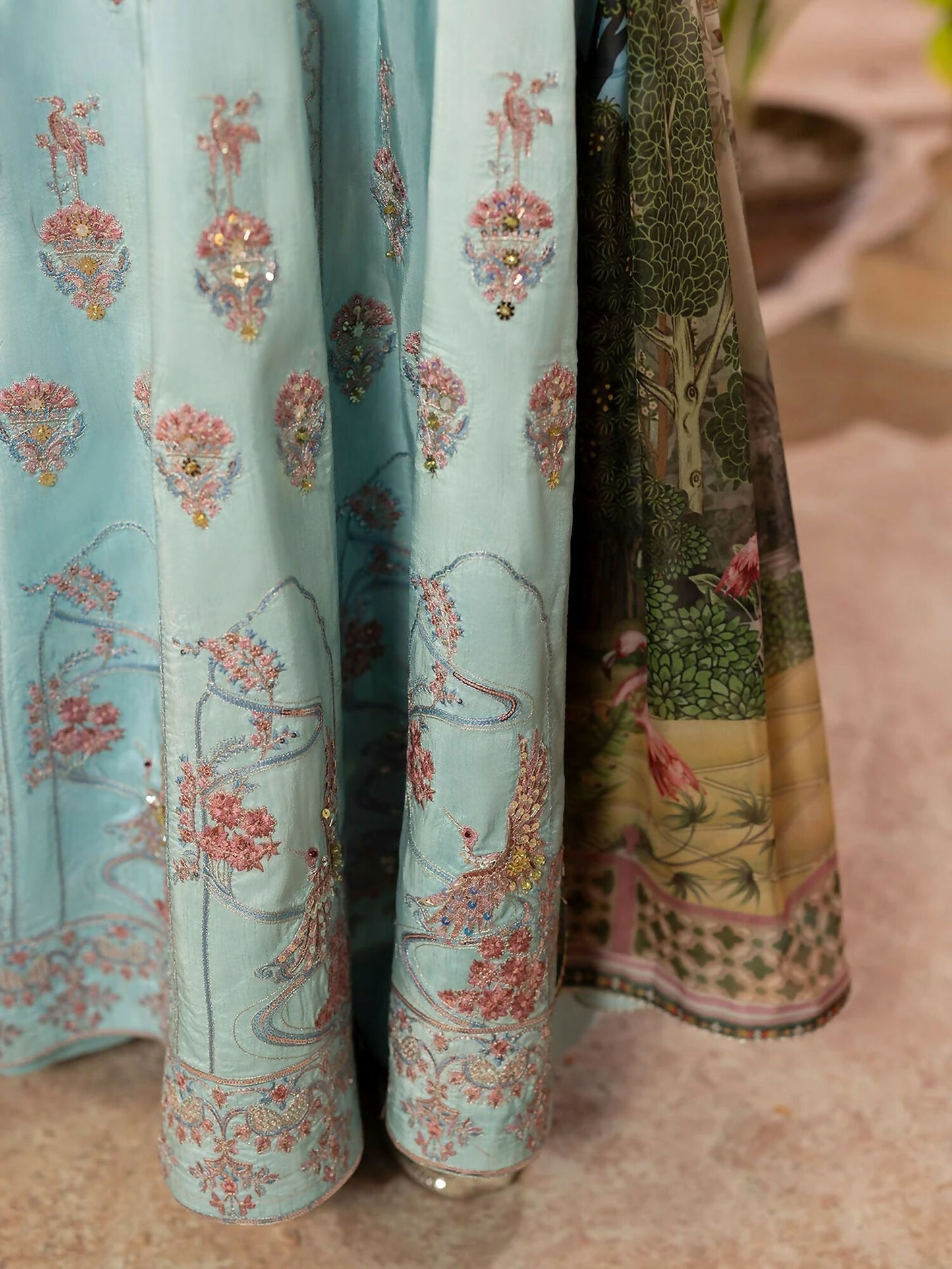 Shurooq Kanpur 1912 Silk Embellished Pishwas-Qutub Minar