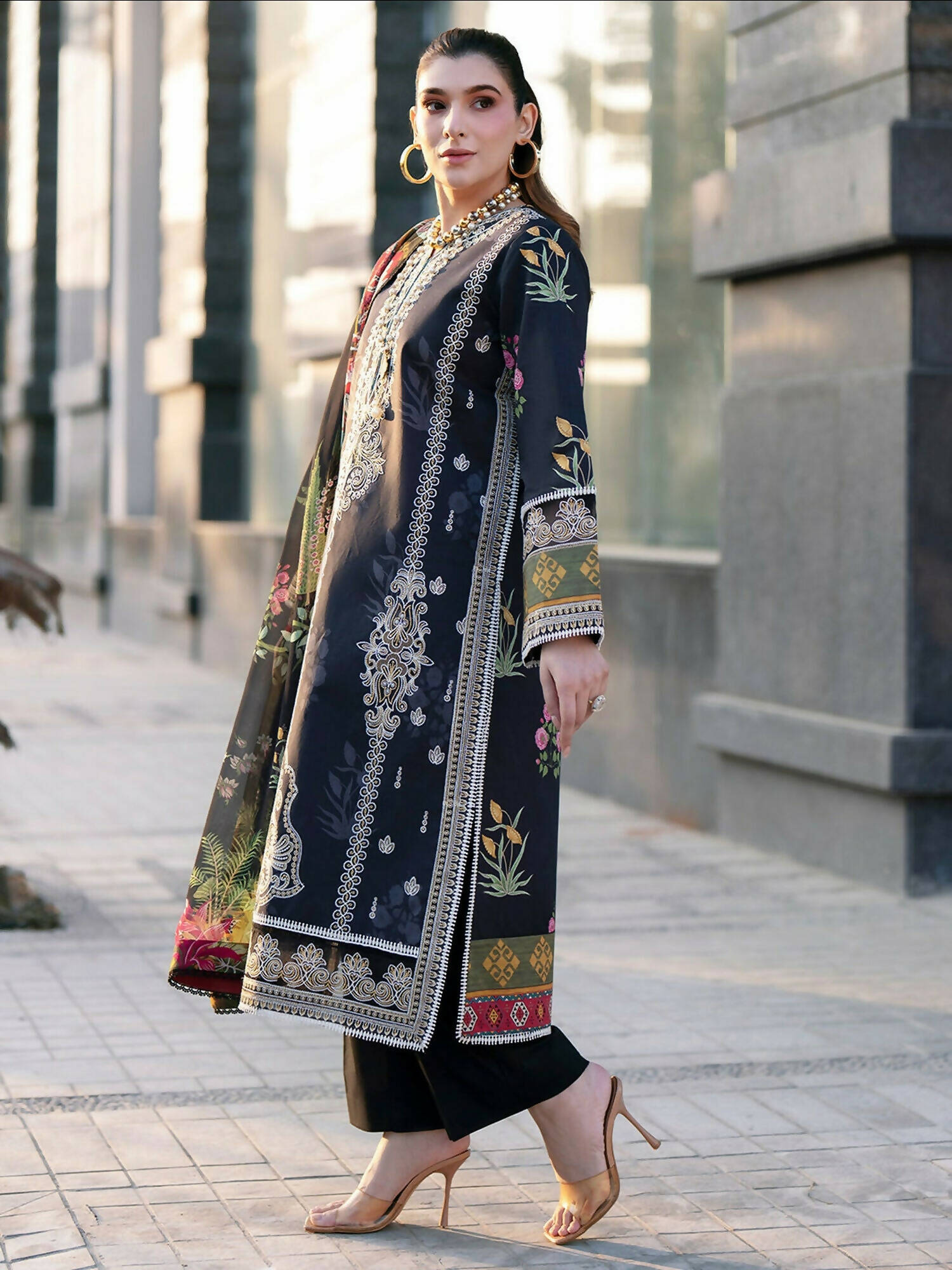 Mahnur Broadway Luxury Lawn'26 Embroidered Stitched 3-Piece Suit-BW-014