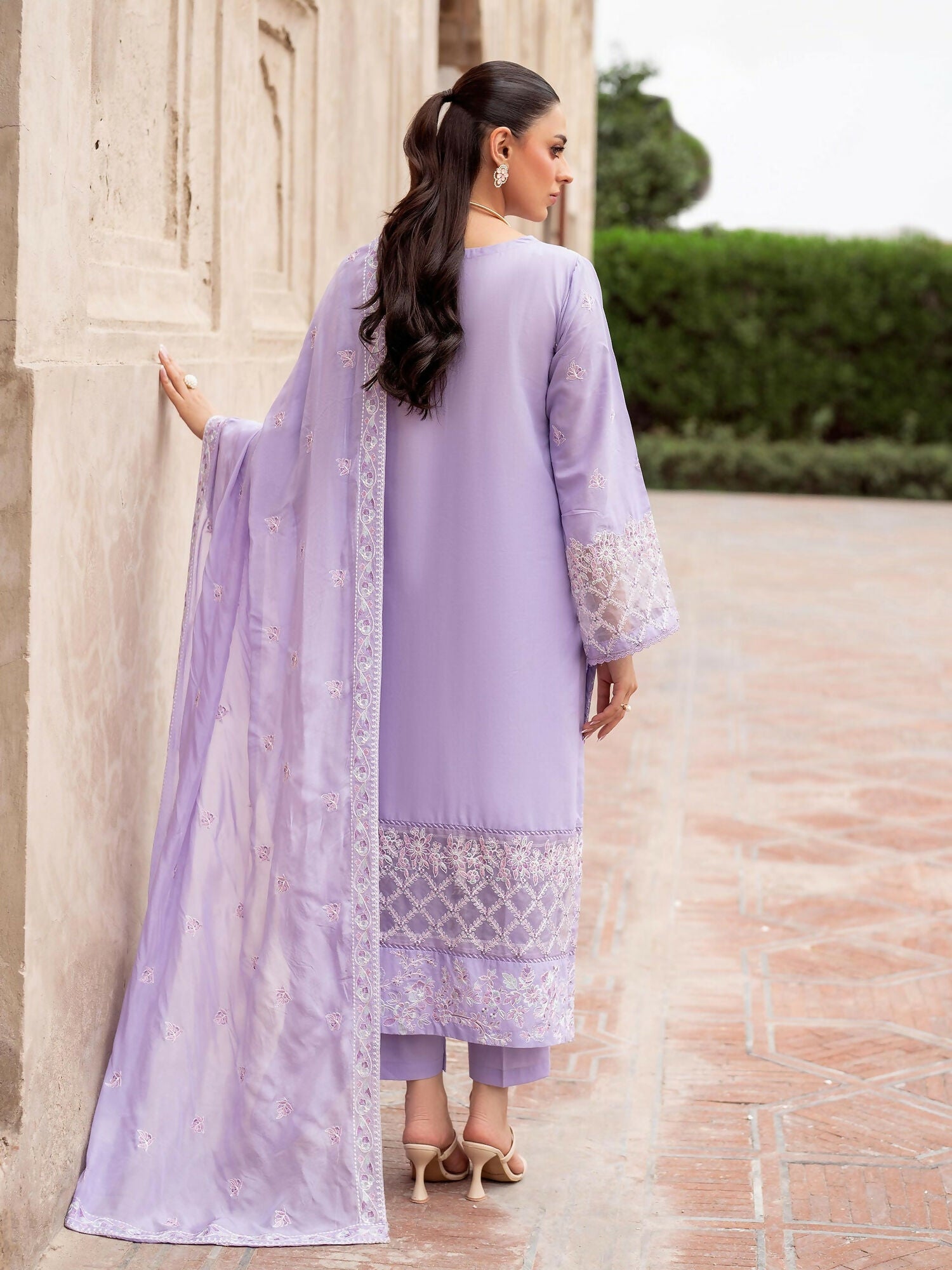 Panache Apparel Rang-e-Bahar Lawn Embroidered Stitched Suit-Zauar
