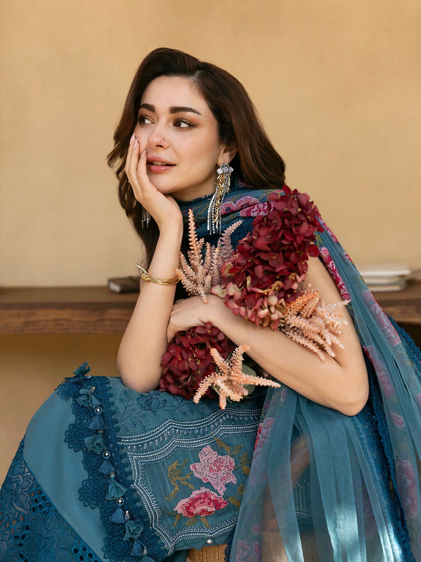 Joolie By Saira Rizwan Lawn Organza Embroidered Unstitched 3-Piece Suit-Alma-SRL25-12