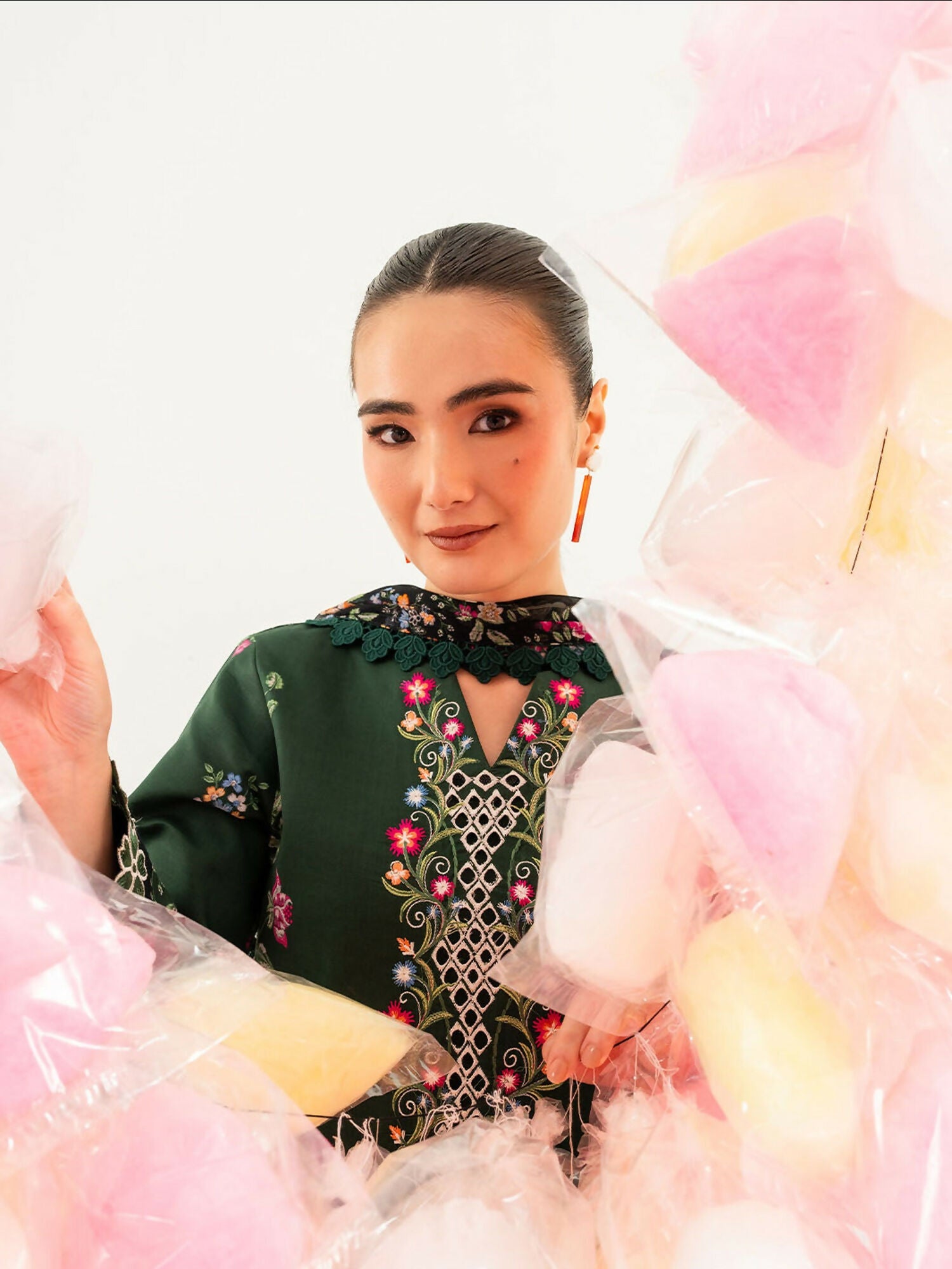 Mahnur Anaya Lawn Vol-1 Embroidered Unstitched 3-Piece Suit-ANA-002