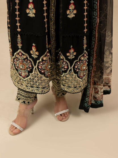 Shurooq Garden Of Dreams Cotton Net Embroidered Stitched 3-Piece Suit-Vittoria