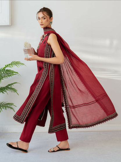 Mahnur Sera Pret'26 Jacquard Embroidered Unstitched 3-Piece Suit-SP-09