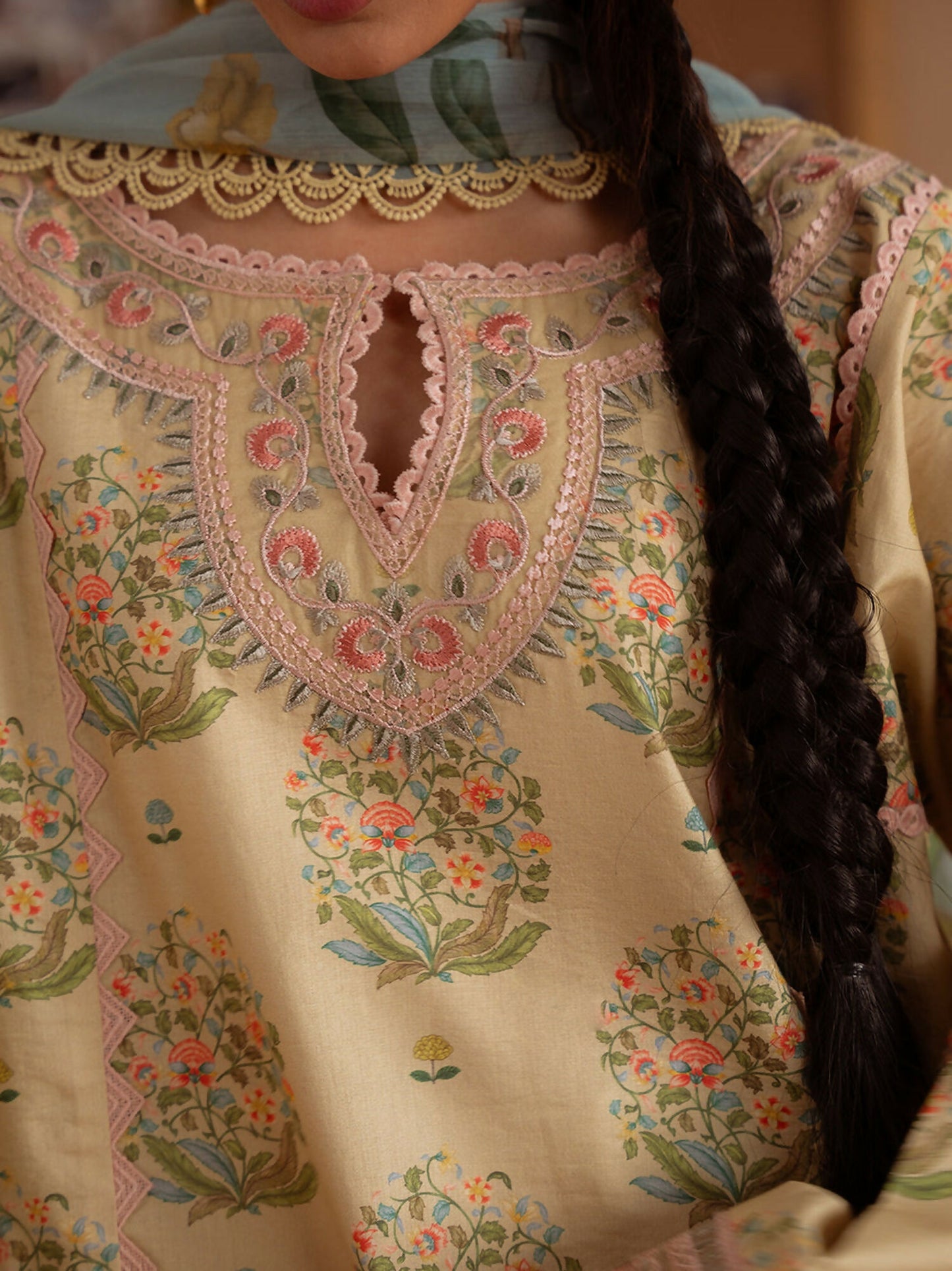 Joolie By Saira Rizwan Lawn Embroidered Unstitched 3-Piece Suit-Nerdia-A-SRL25-02