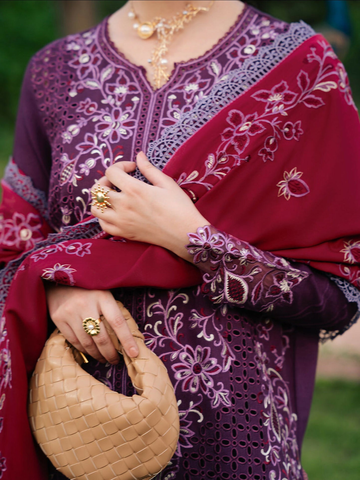 Mahnur Secret Garden Karandi Embroidered Unstitched 3-Piece Suit–SG-010