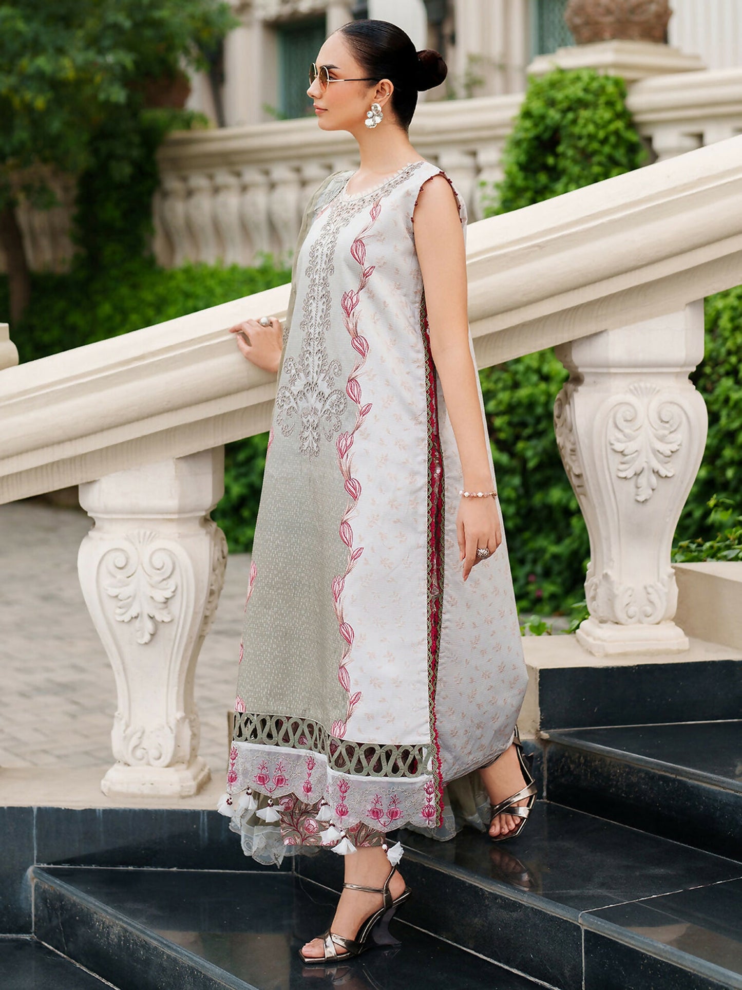 Parishay Ivy Bloom Viscose Embroidered Stitched 3-Piece Suit-IW-13