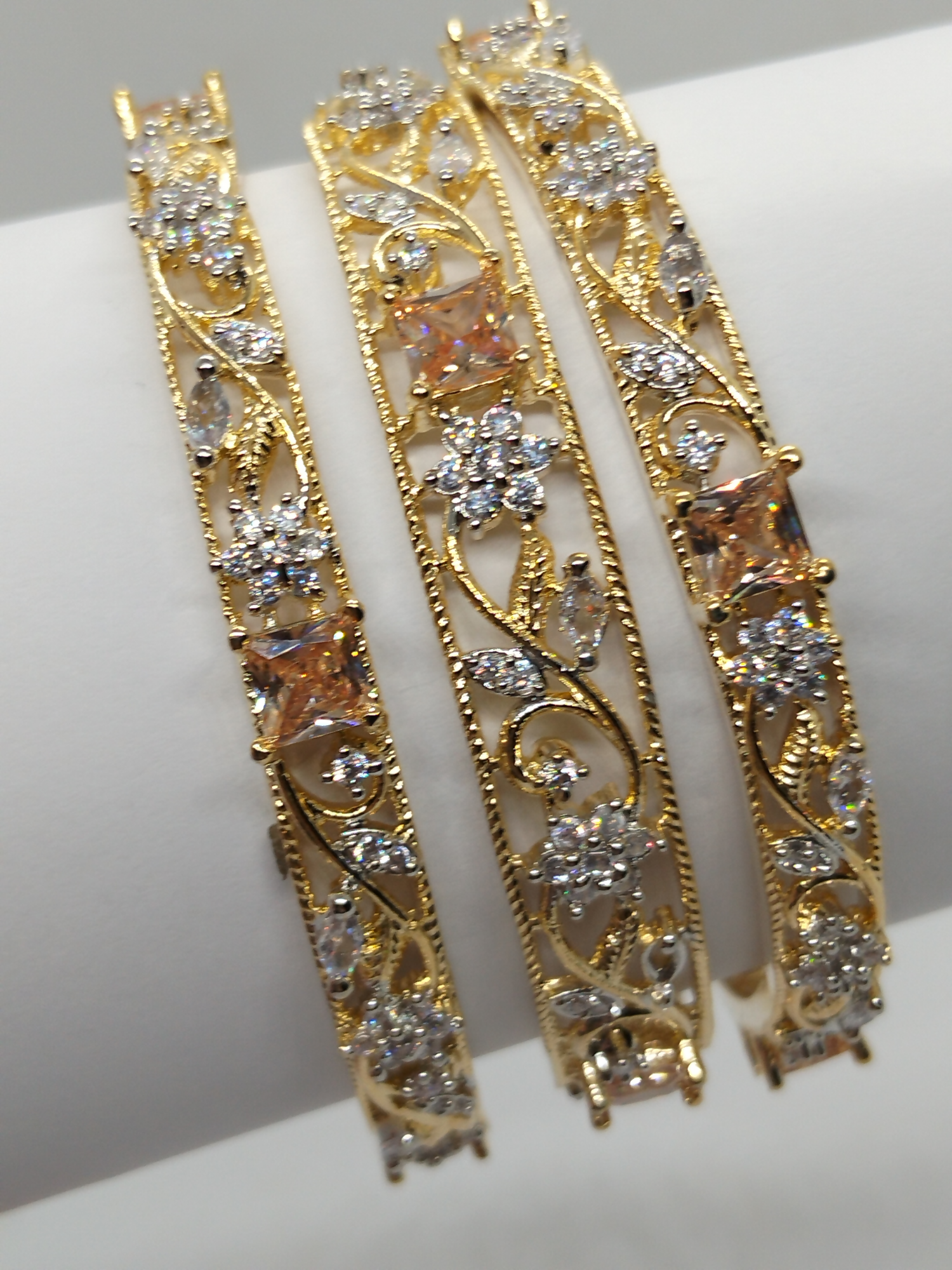 H&A Jewellery One Carat Silver Rhodium Plated Karay