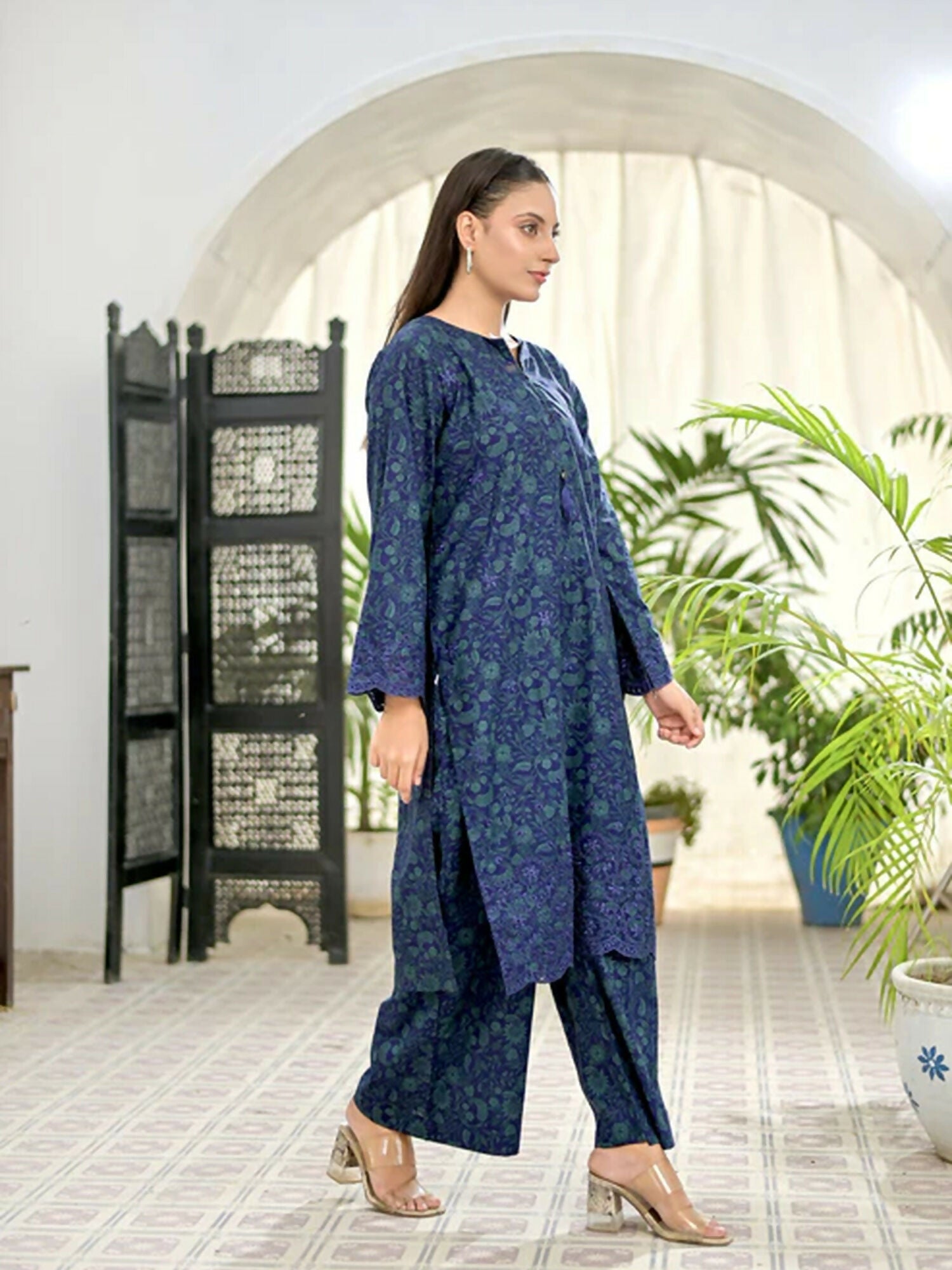 MAK Fashion Lawn Embroidered Co-Ord Set-Claret