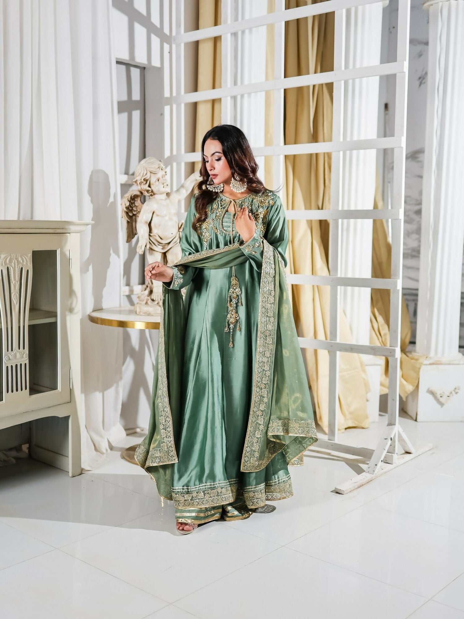 Farooq Hameed Studio Pariza Lux Festive'25 Pure Glass Silk Embroidered Stitched 3-Piece Suit-Mahrosh