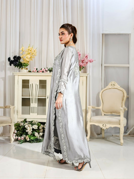 Farooq Hameed Studio Wedding Festive'25 Pure Glass Silk Embroidered Stitched 3-Piece Suit-Kiyara