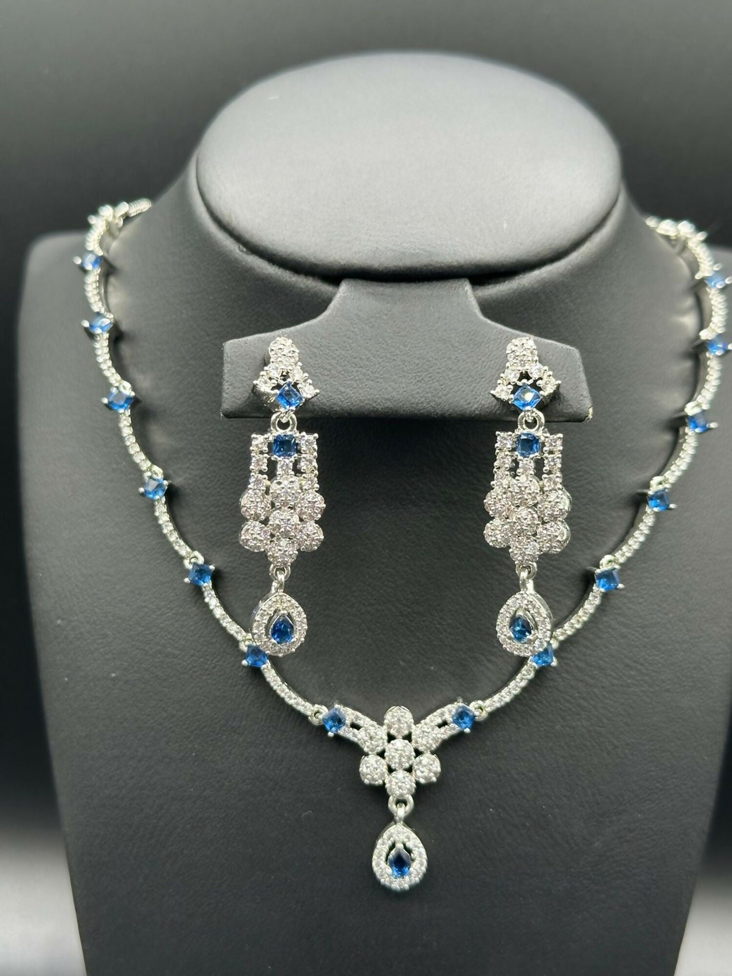 H&A Jewellery One Carat Silver Rhodium Plated Jewellery Set
