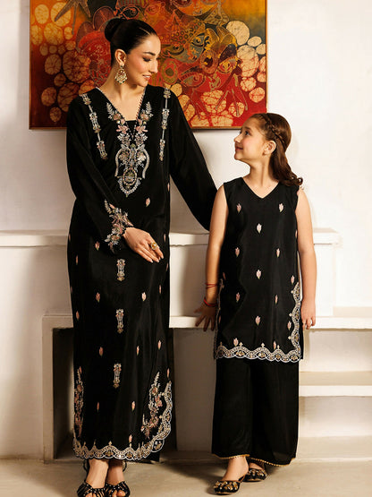 Panache Apparel Noore Eid Edit Raw Silk Embroidered Kaftan Set-Mahira