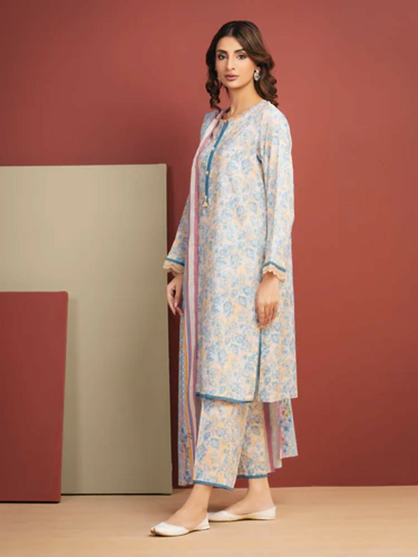 Edenrobe Allure Summer Lawn Printed Unstitched 3-Piece Suit-EWU5A1-35318