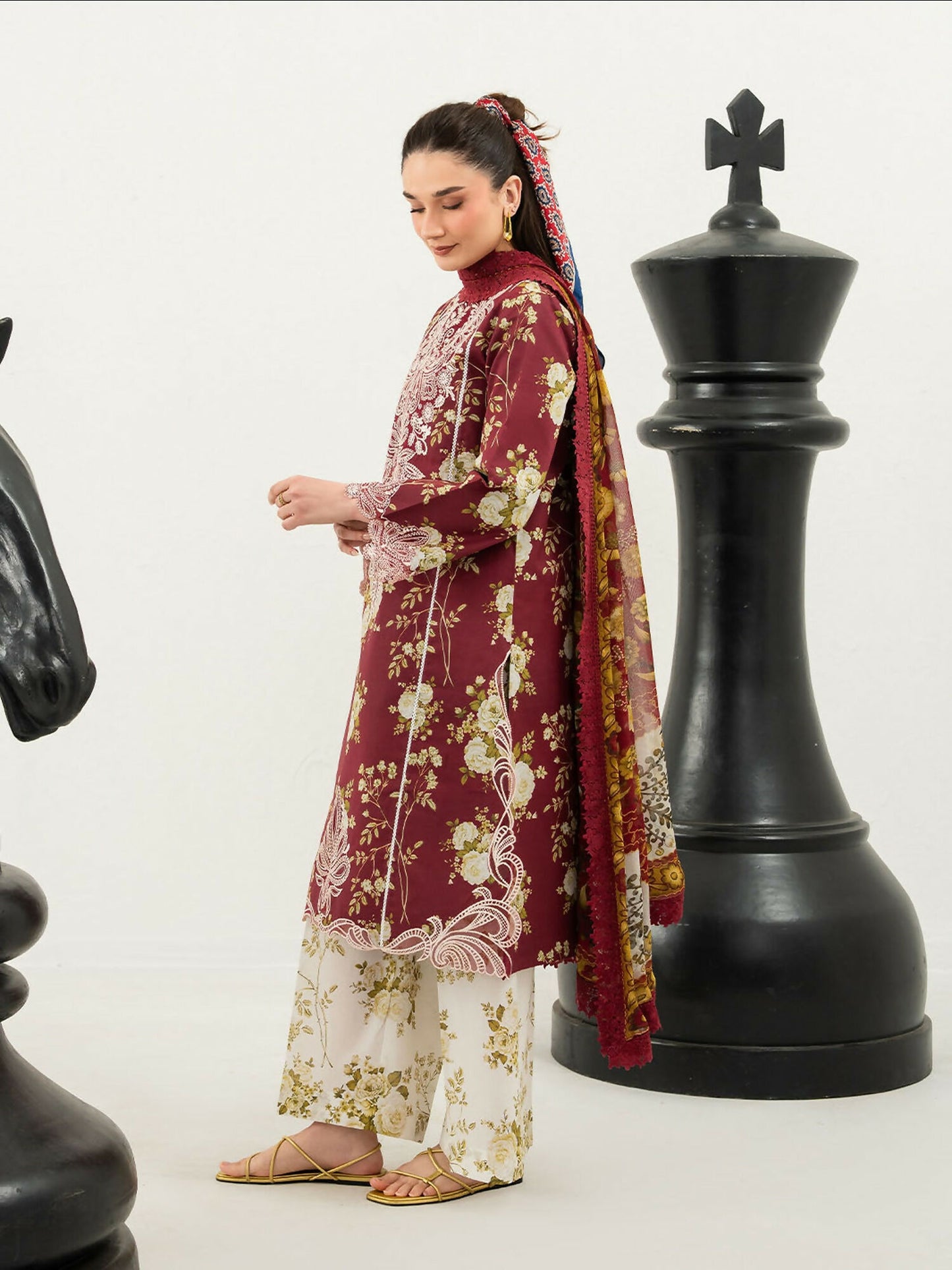 Mahnur Anaya Lawn Vol-1 Embroidered Unstitched 3-Piece Suit-ANA-012
