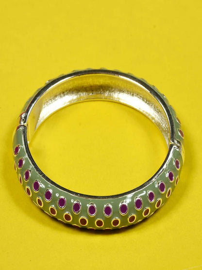 Funky's Women Attractive Designer Clutch Bangle-10804