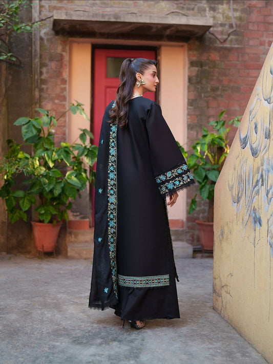 Mahnur Fiona Lawn'26 Embroidered Unstitched 3-Piece Suit-F-11