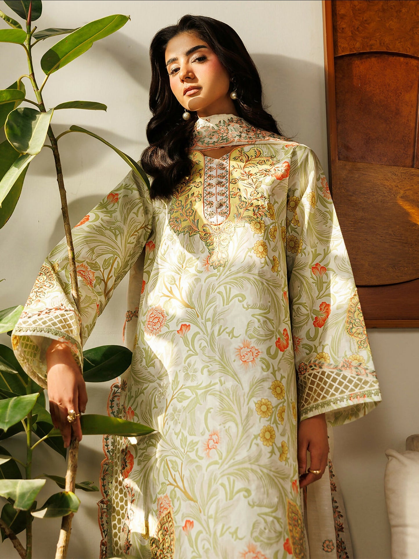 Mahnur Leila Lawn'26 Embroidered Stitched 3-Piece Suit-L-11