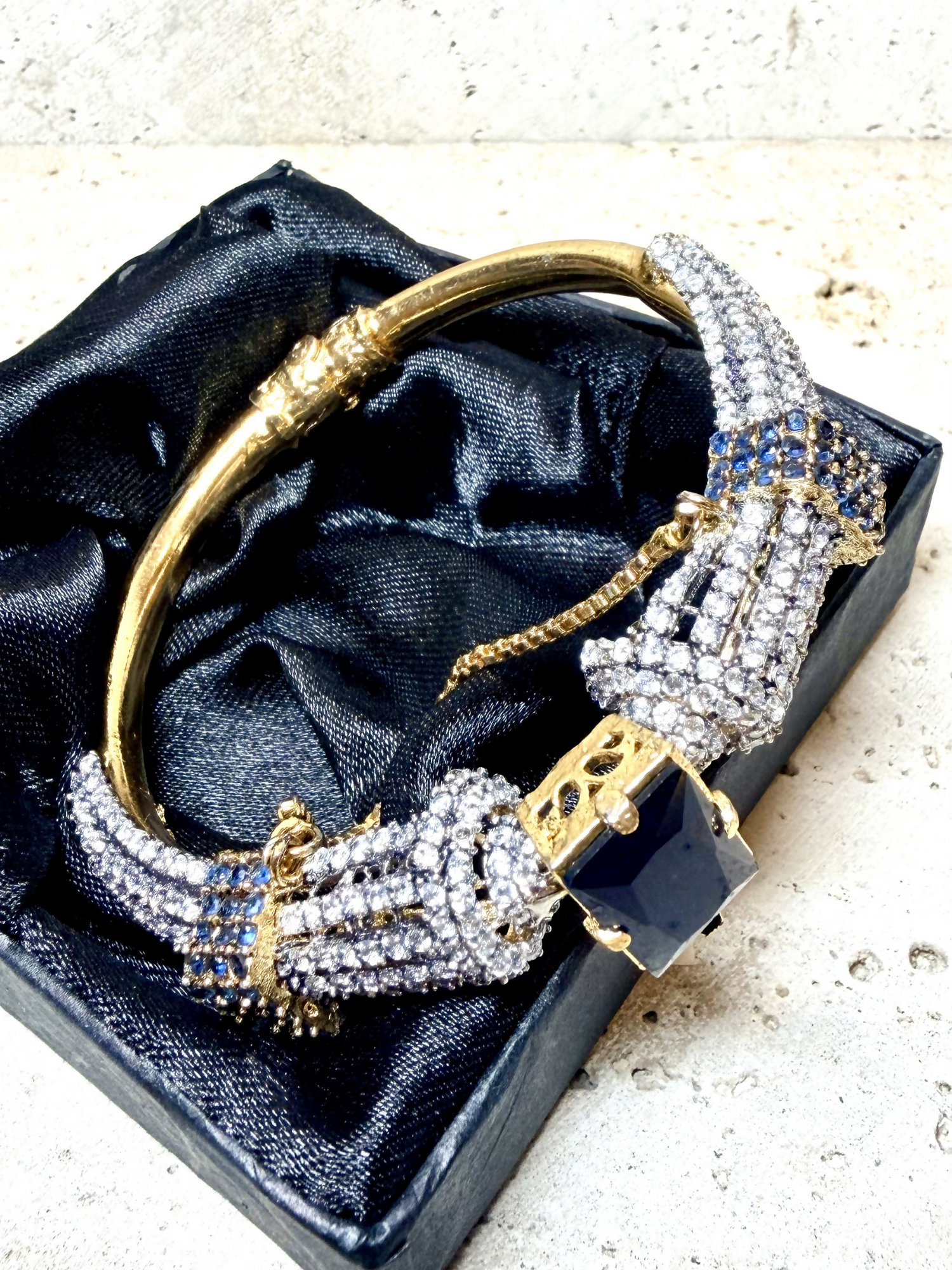 Orya Jewellery Sapphire Blue White Zircon Bangle