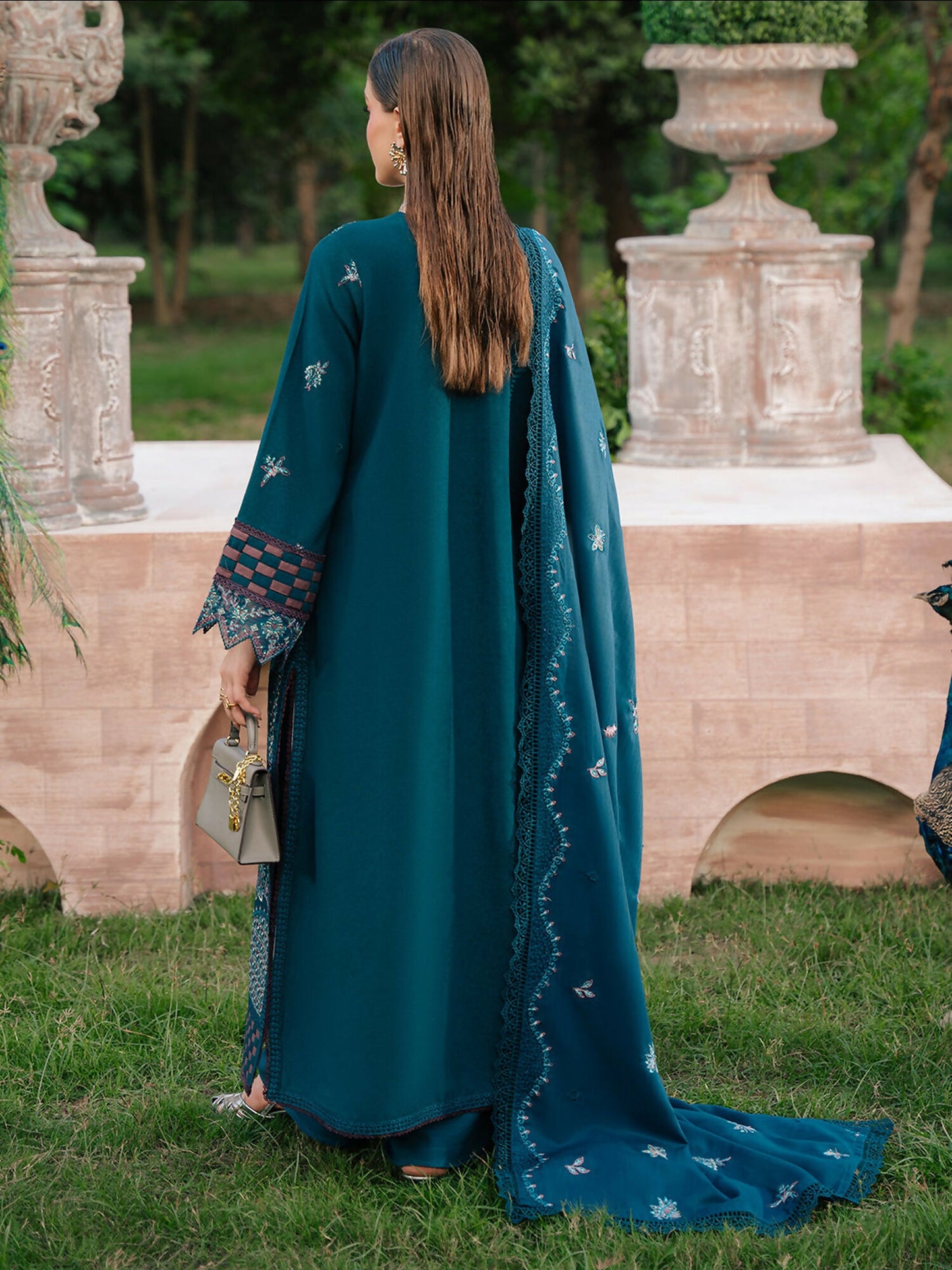 Mahnur Secret Garden Karandi Embroidered Unstitched 3-Piece Suit–SG-009