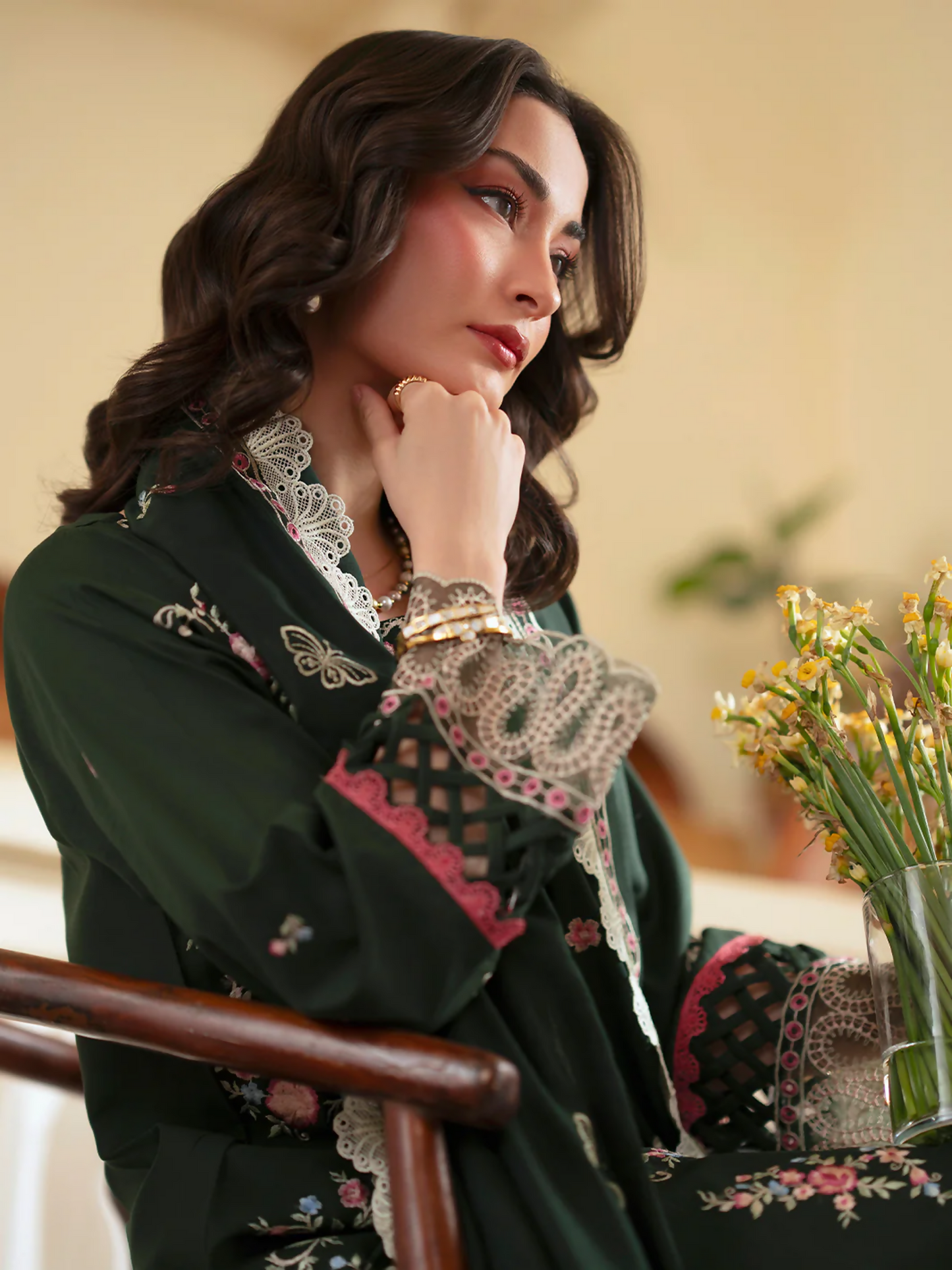 Mahnur Ember Lawn Embroidered Stitched 3-Piece Suit-EM-011
