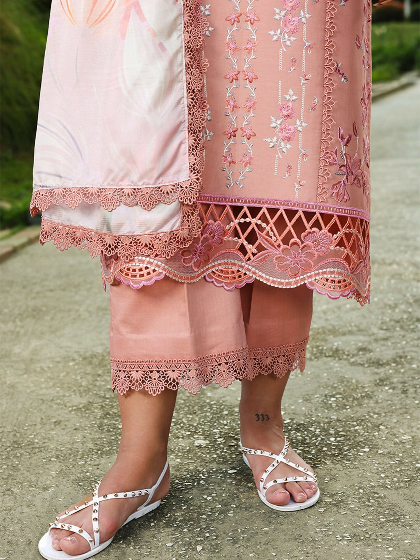 Rang Rasiya Florence Summer Edit'26 Lawn Embroidered Unstitched 3-Piece Suit-Aalen