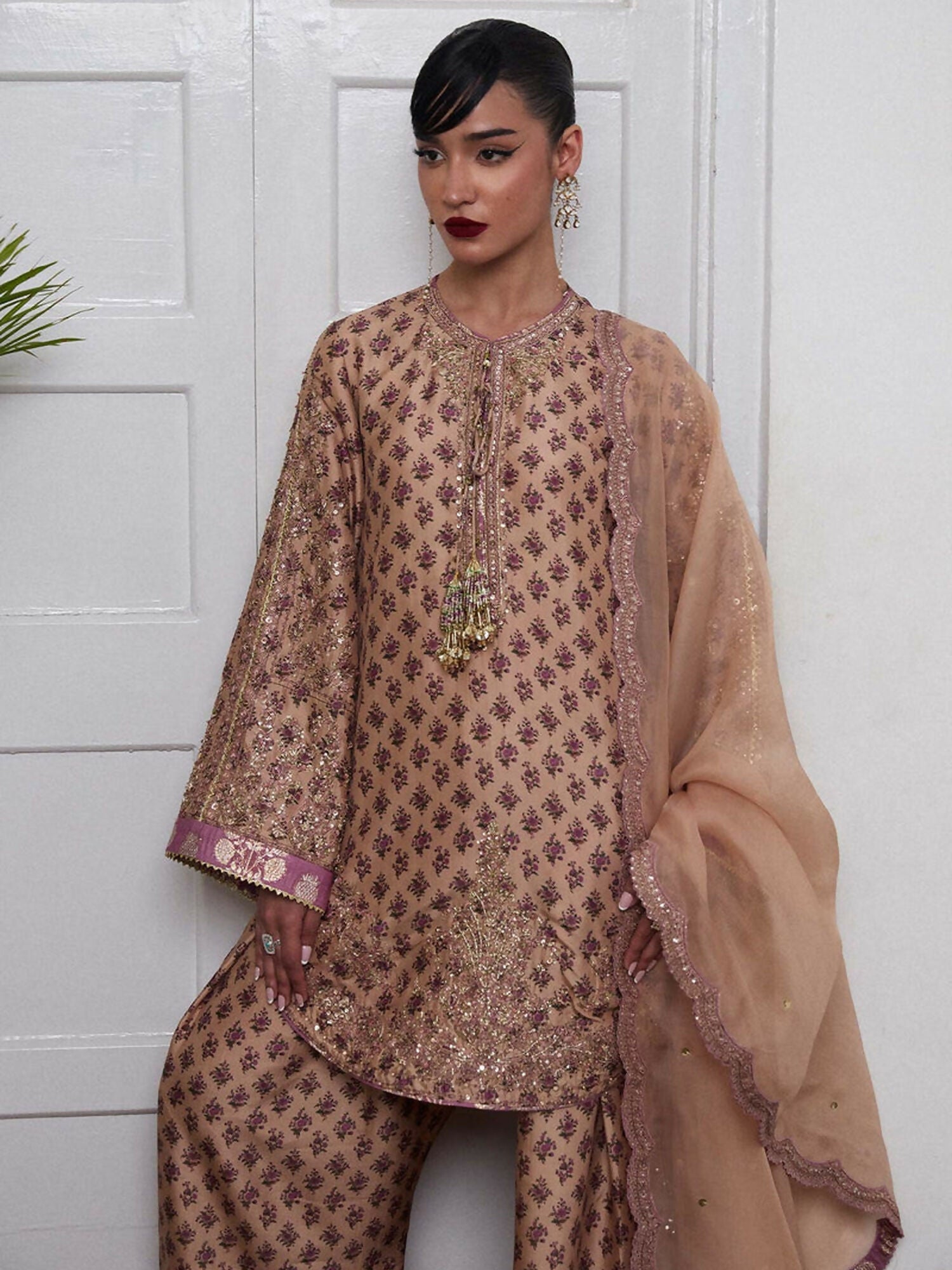 Hussain Rehar beige fawn digital printed raw silk kameez with hand embroidery, lilac Chanderi accents, raw silk shalwar, and scalloped organza dupatta with embroidered motifs
