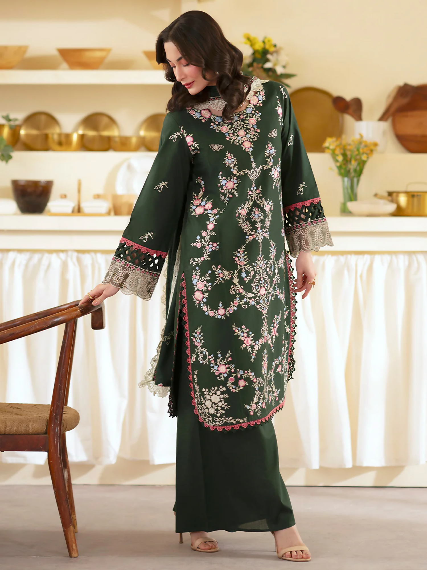Mahnur Ember Lawn Embroidered Stitched 3-Piece Suit-EM-011
