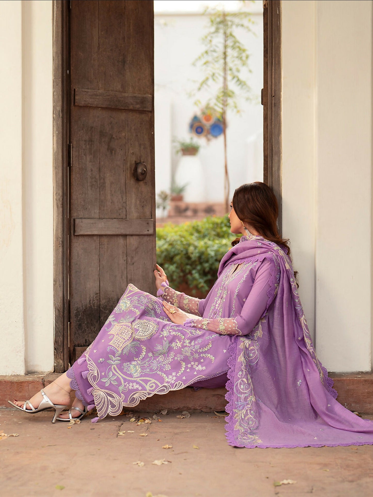 Mahnur Angan Lawn'26 Embroidered Unstitched 3-Piece Suit-AN-009