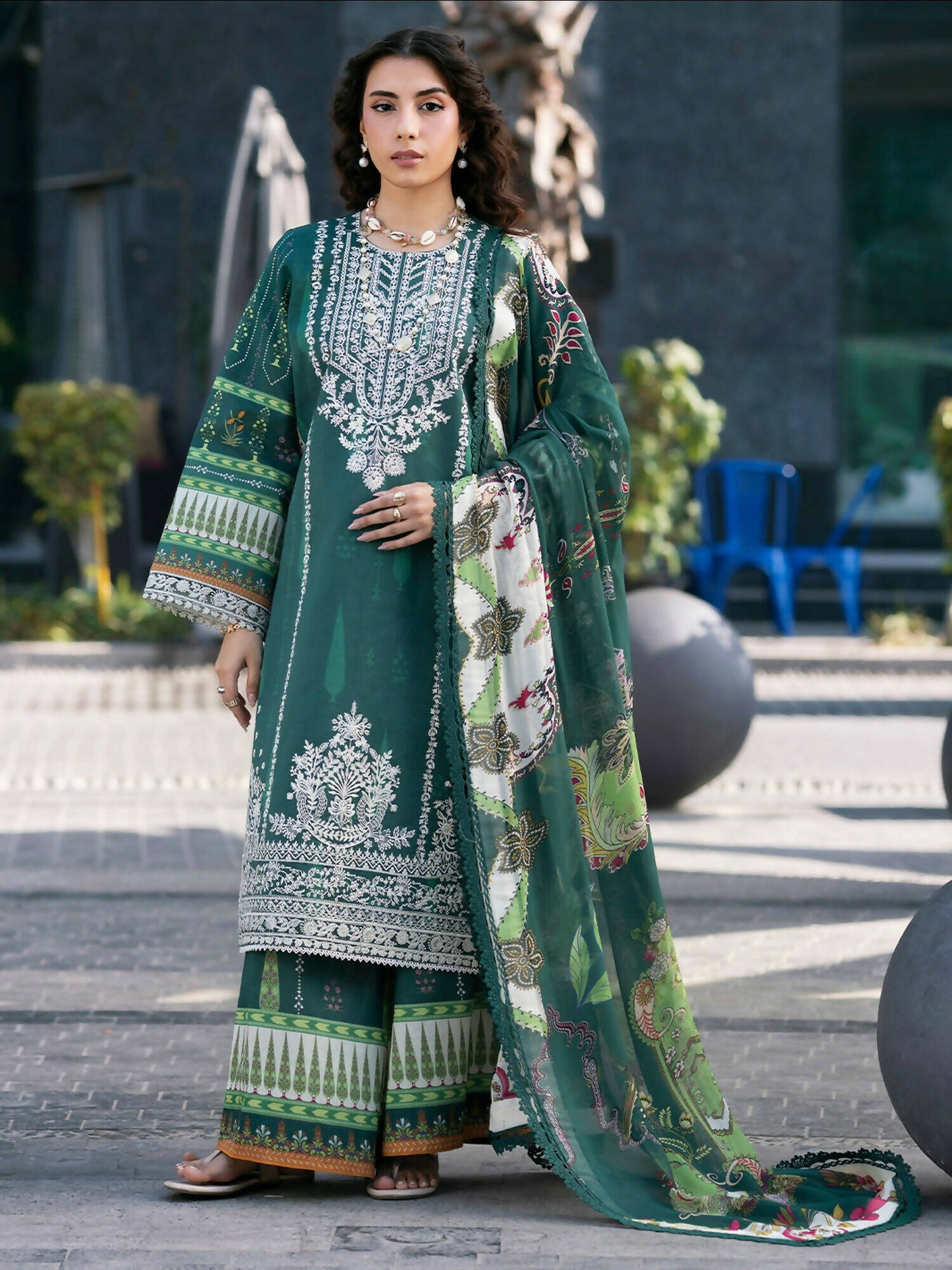 Mahnur Broadway Luxury Lawn'26 Embroidered Unstitched 3-Piece Suit-BW-012