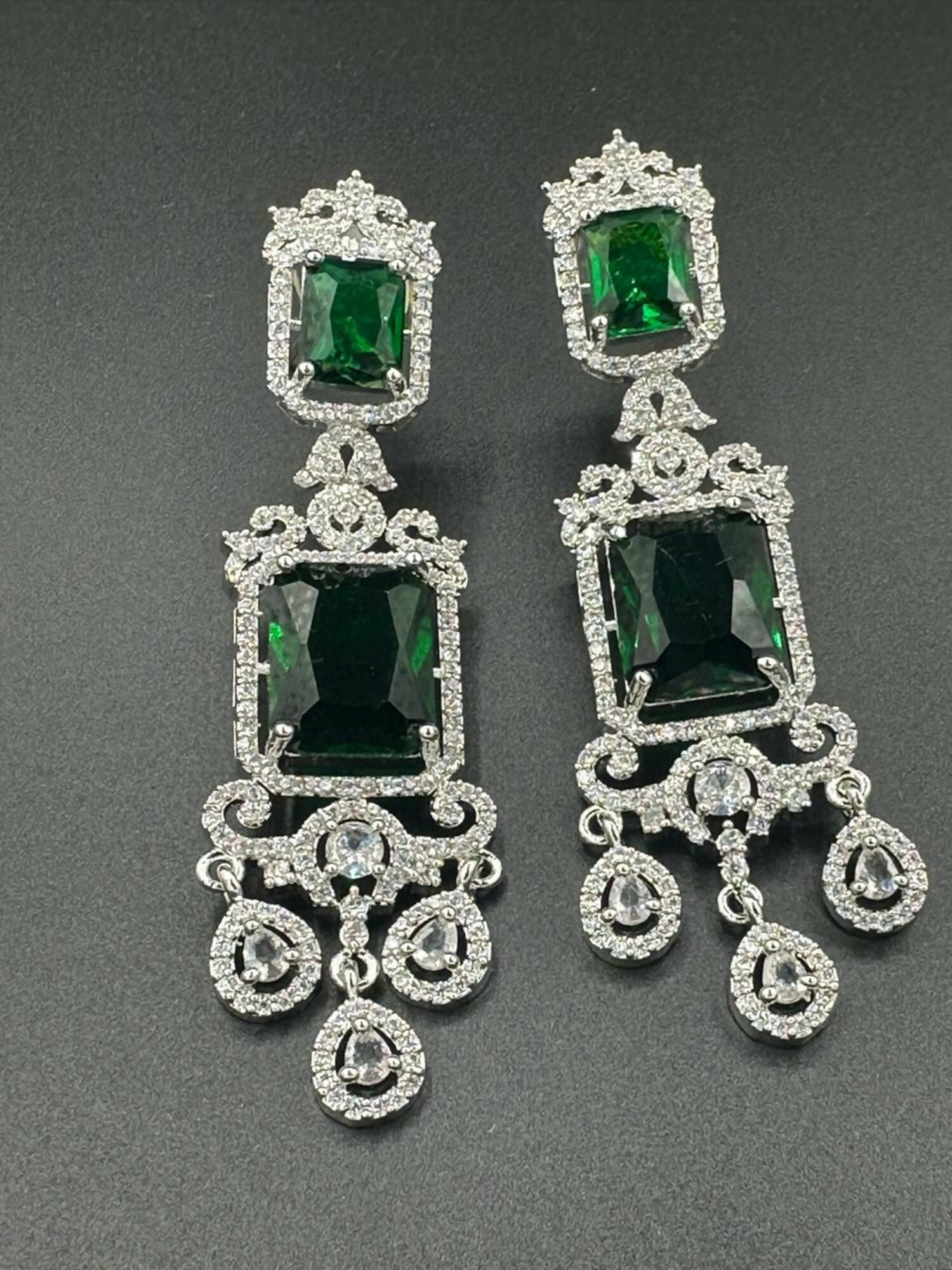 H&A Jewellery One Carat Silver Rhodium Plated Earrings