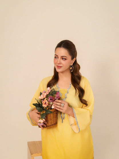 Stylish Collection Whisper Pret Silk Grip Stitched 2-Piece Suit-Coco Silk