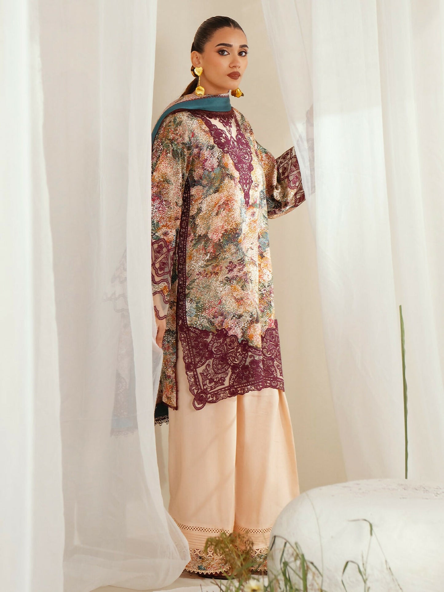 Binilyas Eres Bonita Viscose Embroidered Stitched 3-Piece Suit-1104-B