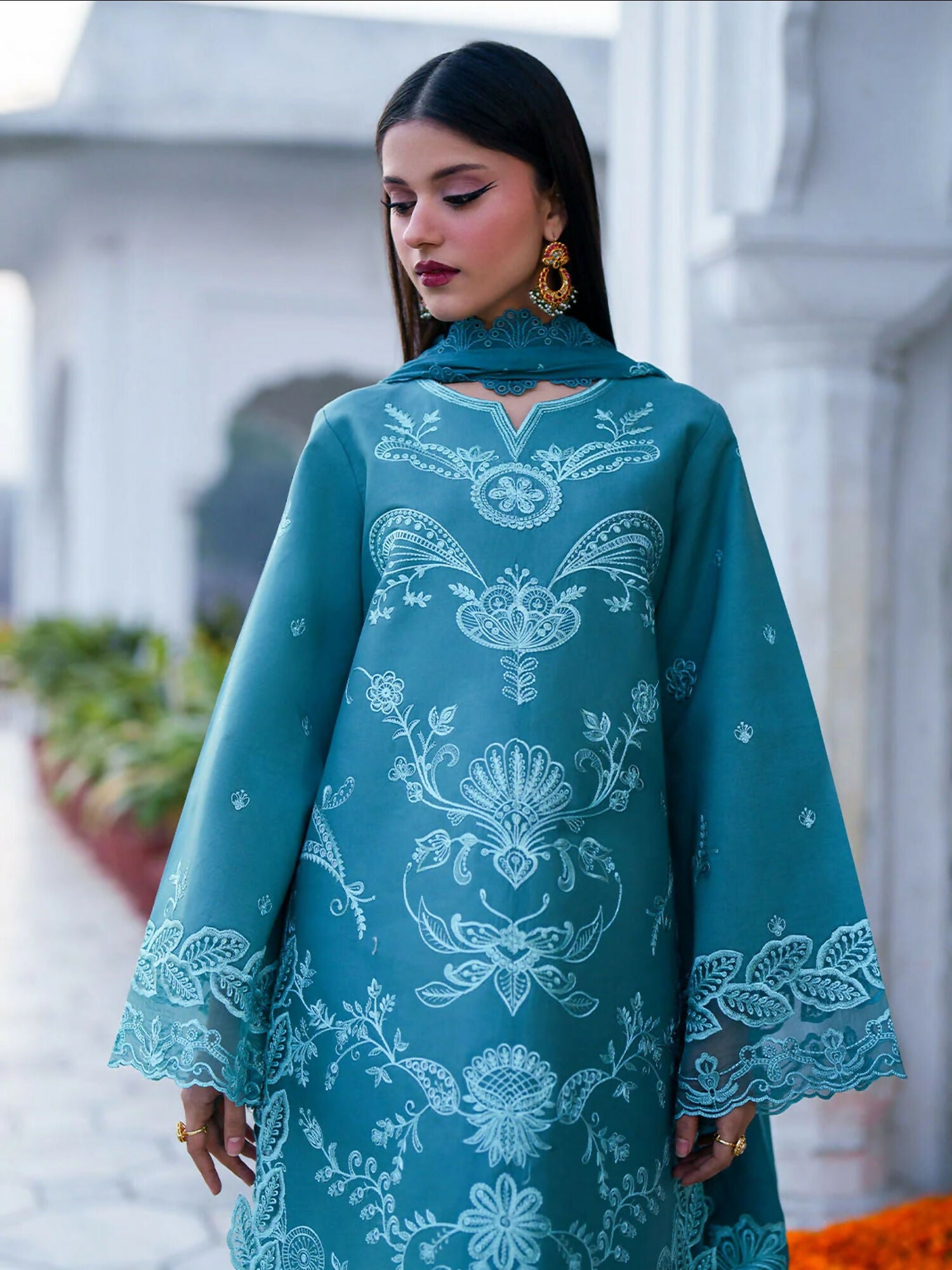 Mahnur Gul Luxury Lawn'26 Embroidered Unstitched 3-Piece Suit-G-009