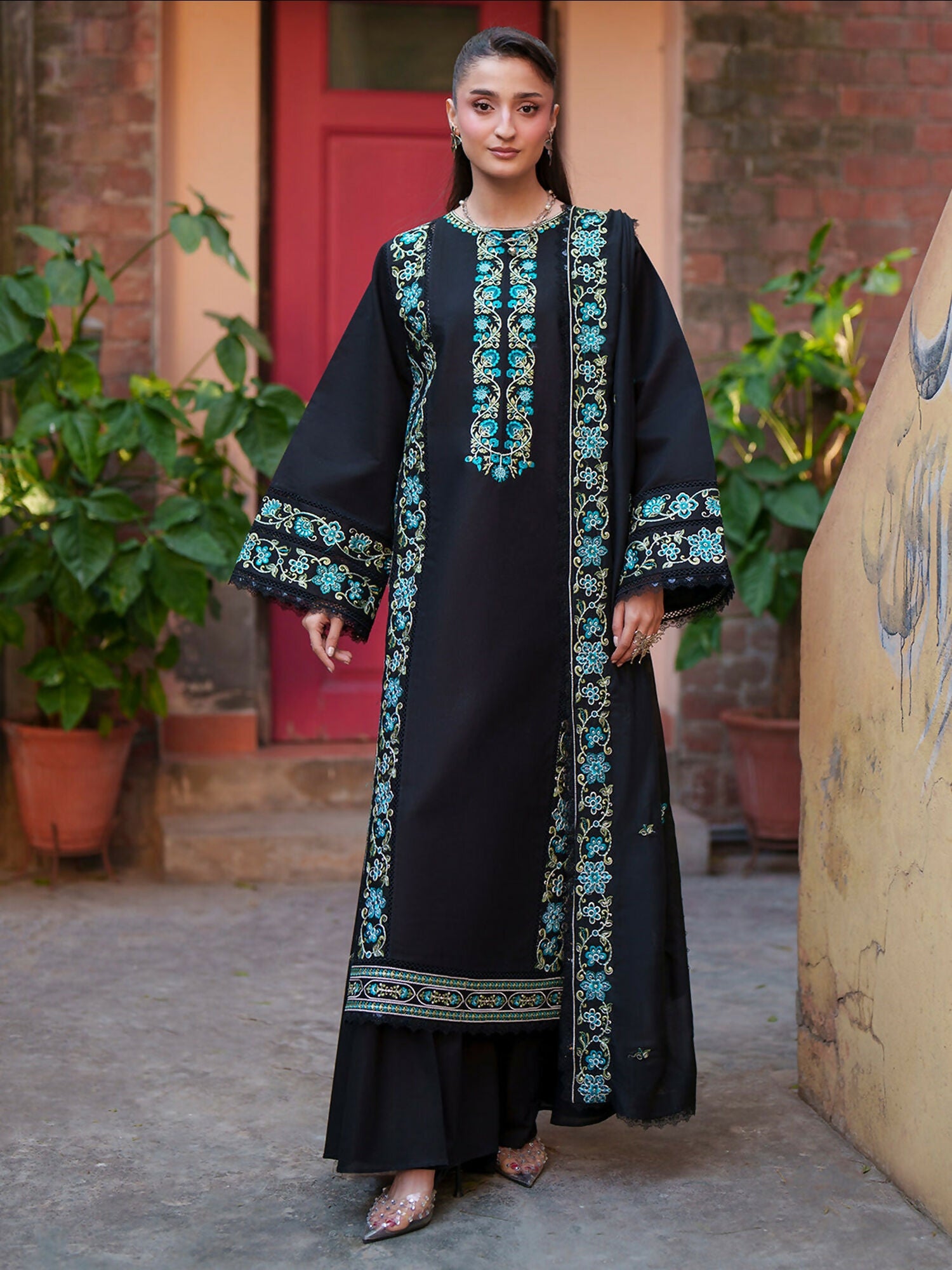 Mahnur Fiona Lawn'26 Embroidered Unstitched 3-Piece Suit-F-11
