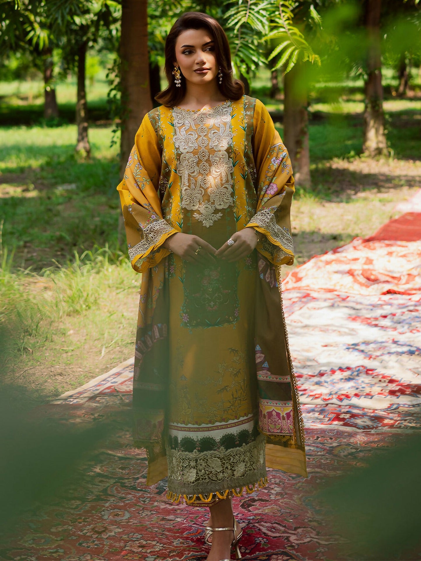 Parishay Rang e Sarma Khaddar Embroidered Unstitched 3-Piece Suit-SAR-14